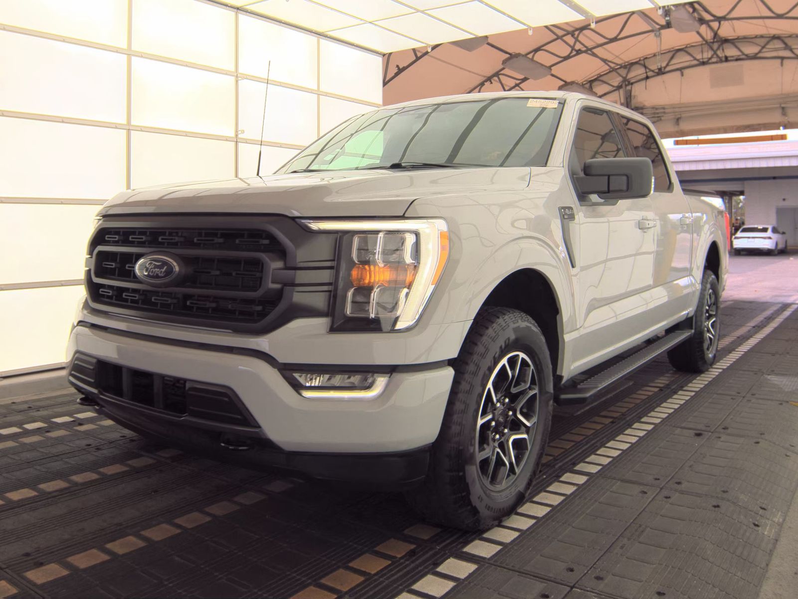 FORD F-150 - 1