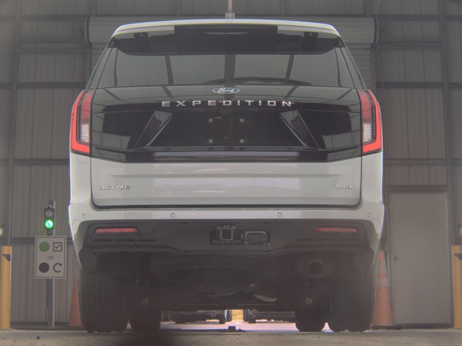 FORD EXPEDITION MAX - 8