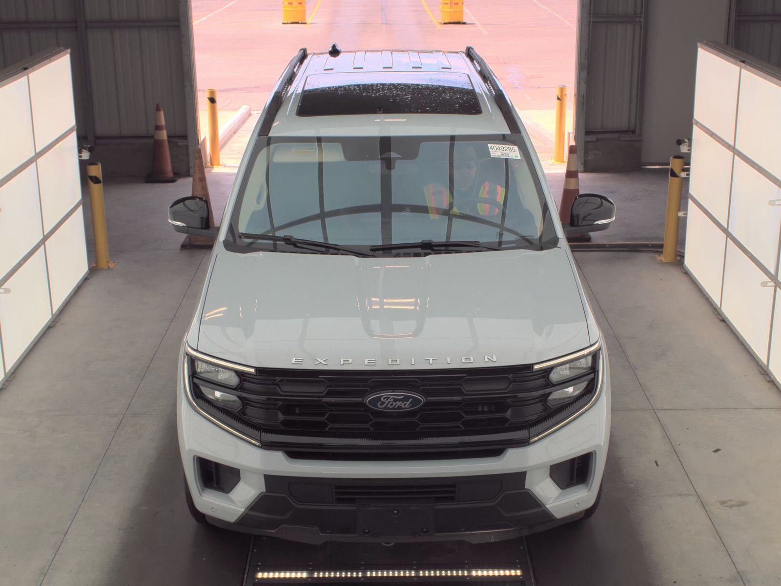 FORD EXPEDITION MAX - 3