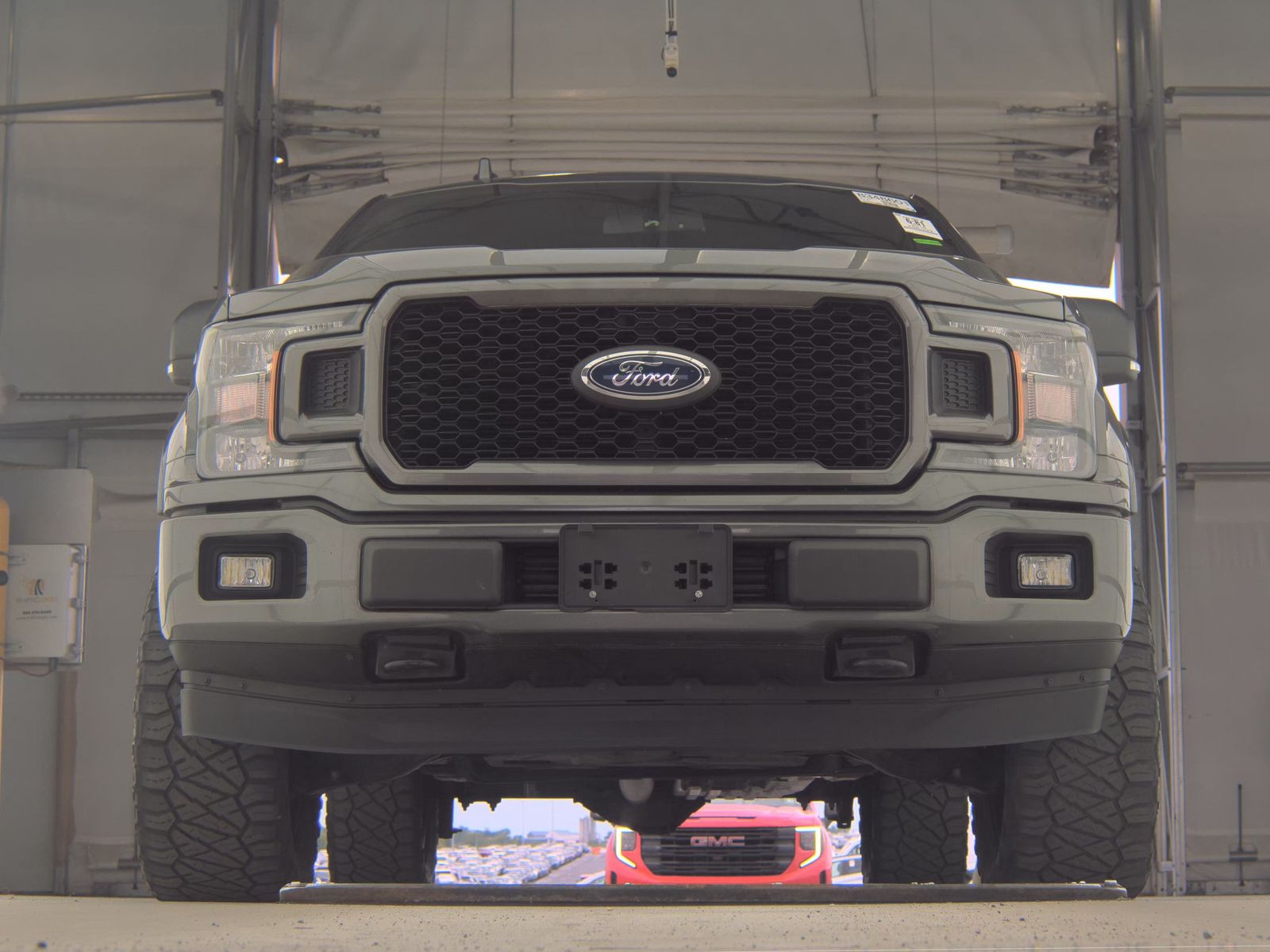 FORD F-150 - 4