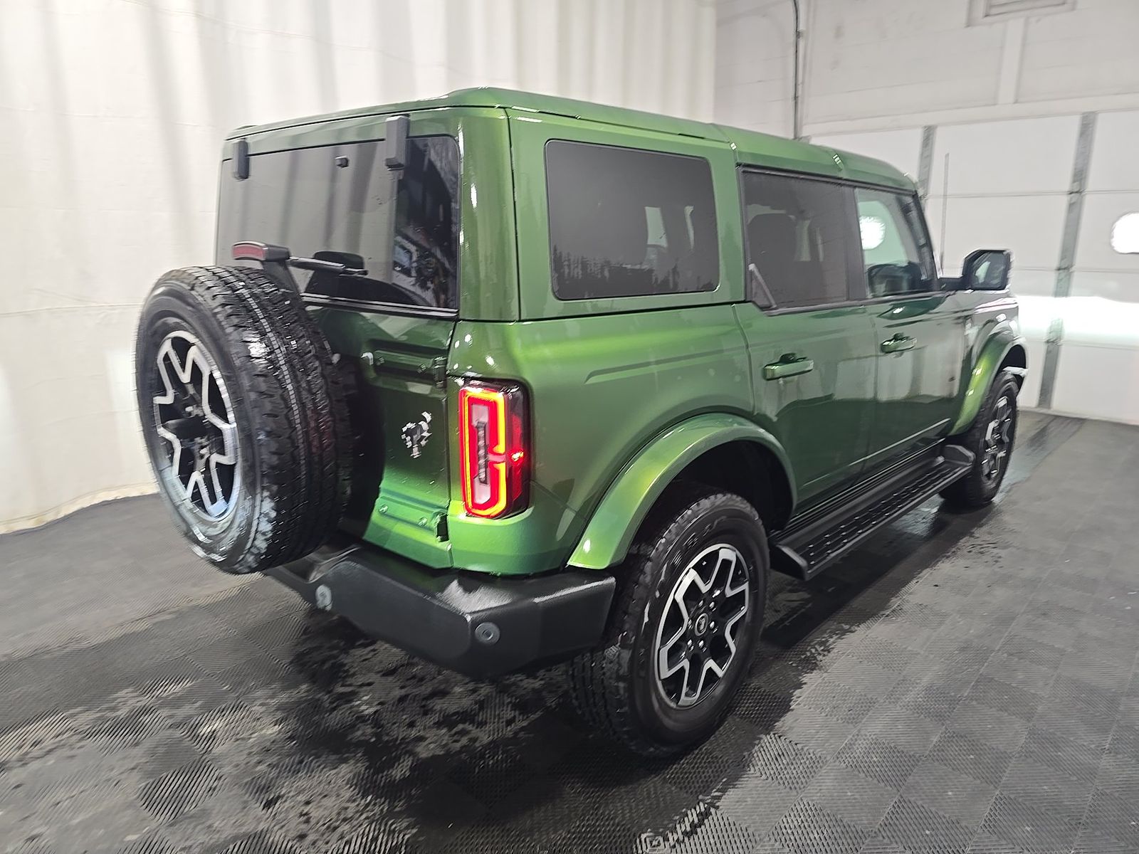 FORD BRONCO - 5