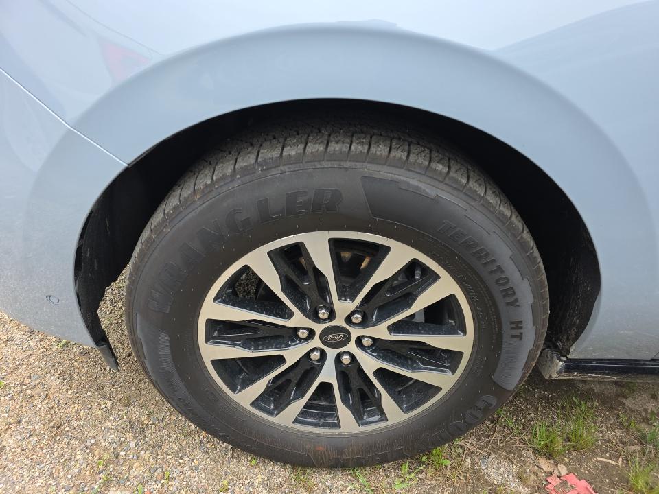 FORD EXPEDITION - 9