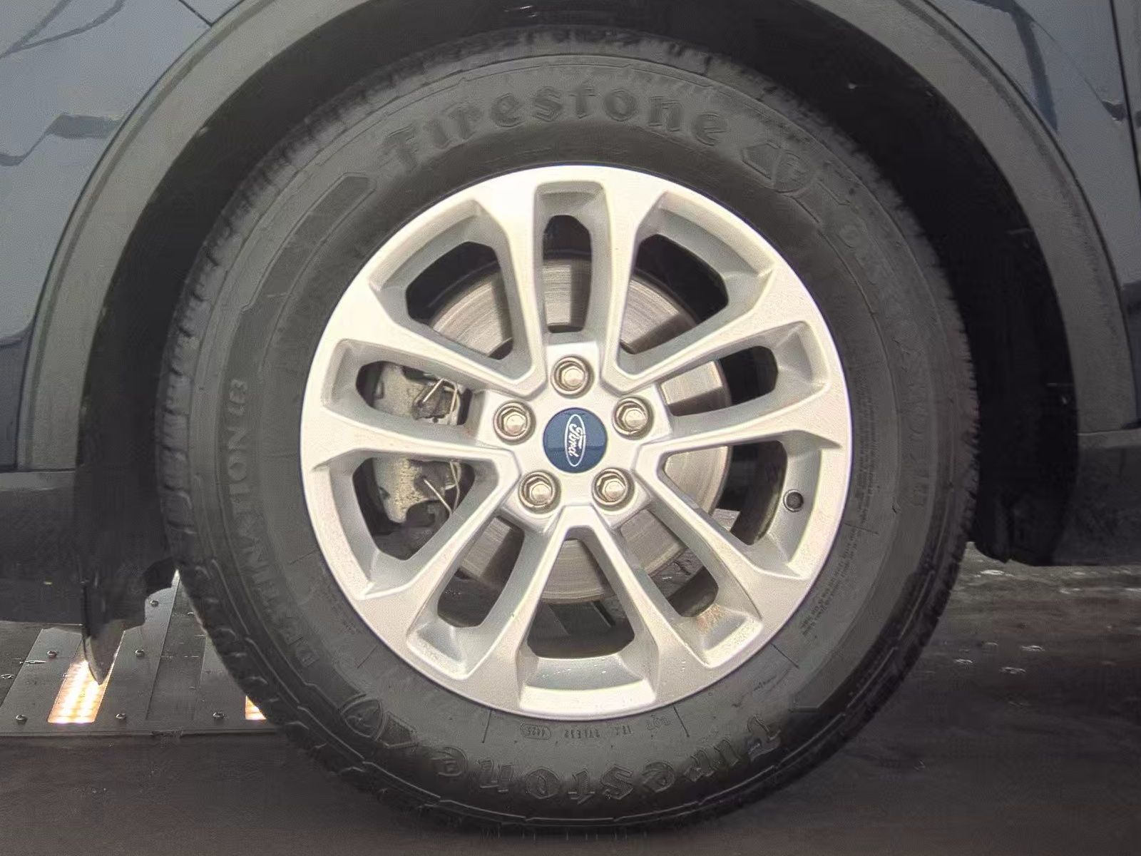 FORD ESCAPE - 10