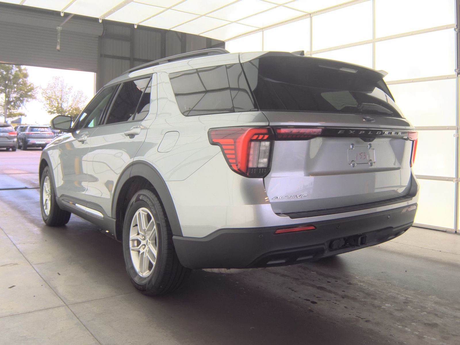 FORD EXPLORER - 9