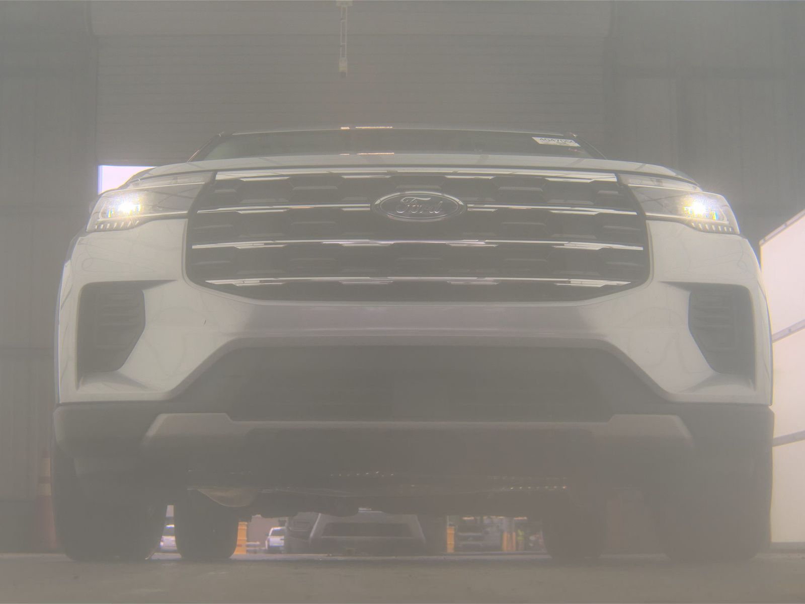 FORD EXPLORER - 4
