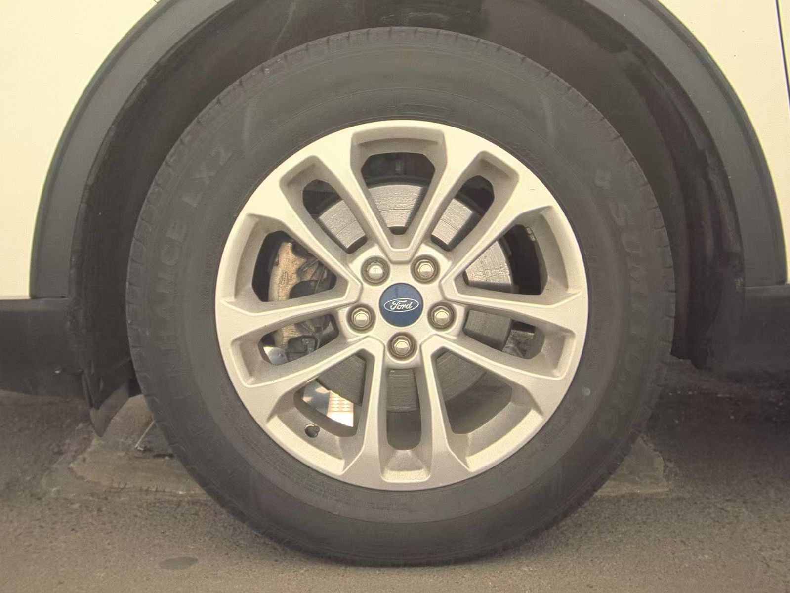 FORD ESCAPE - 10