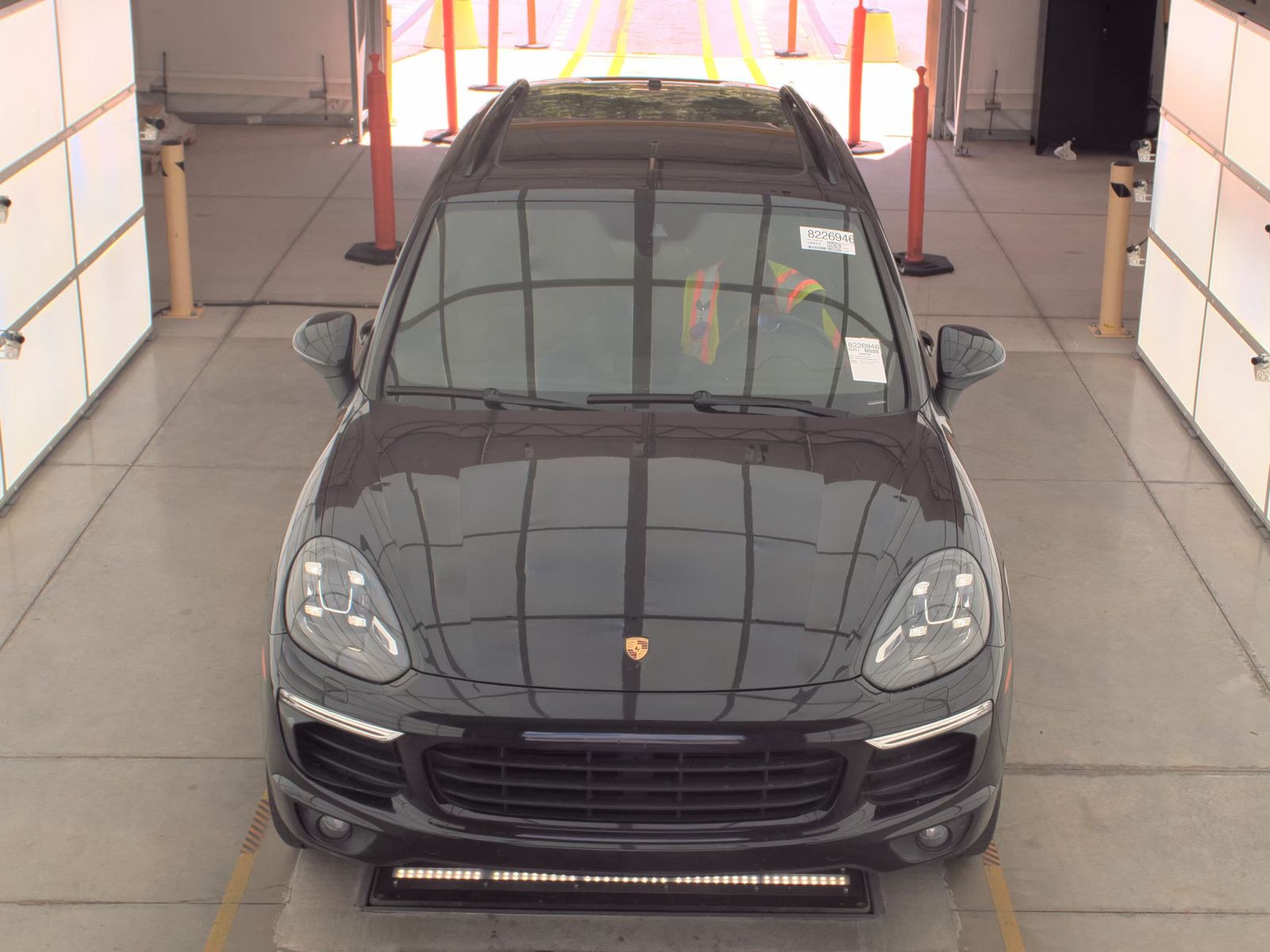 PORSCHE CAYENNE - 3