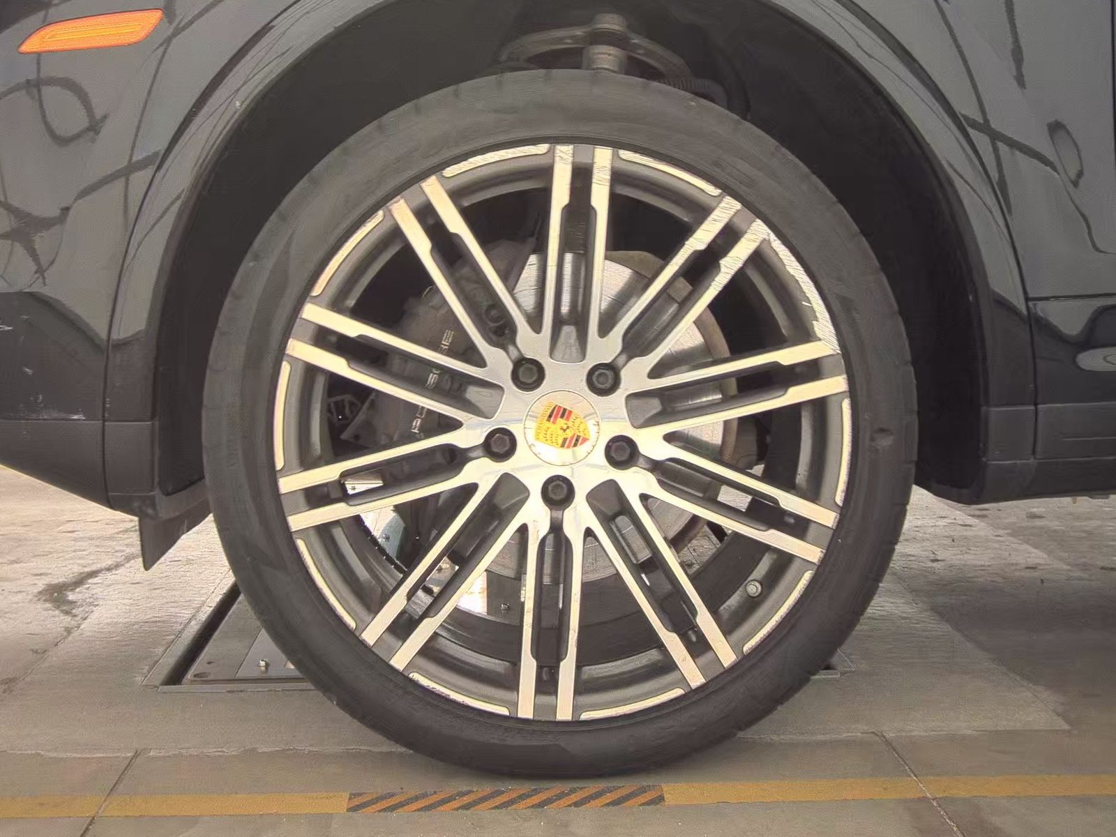 PORSCHE CAYENNE - 10