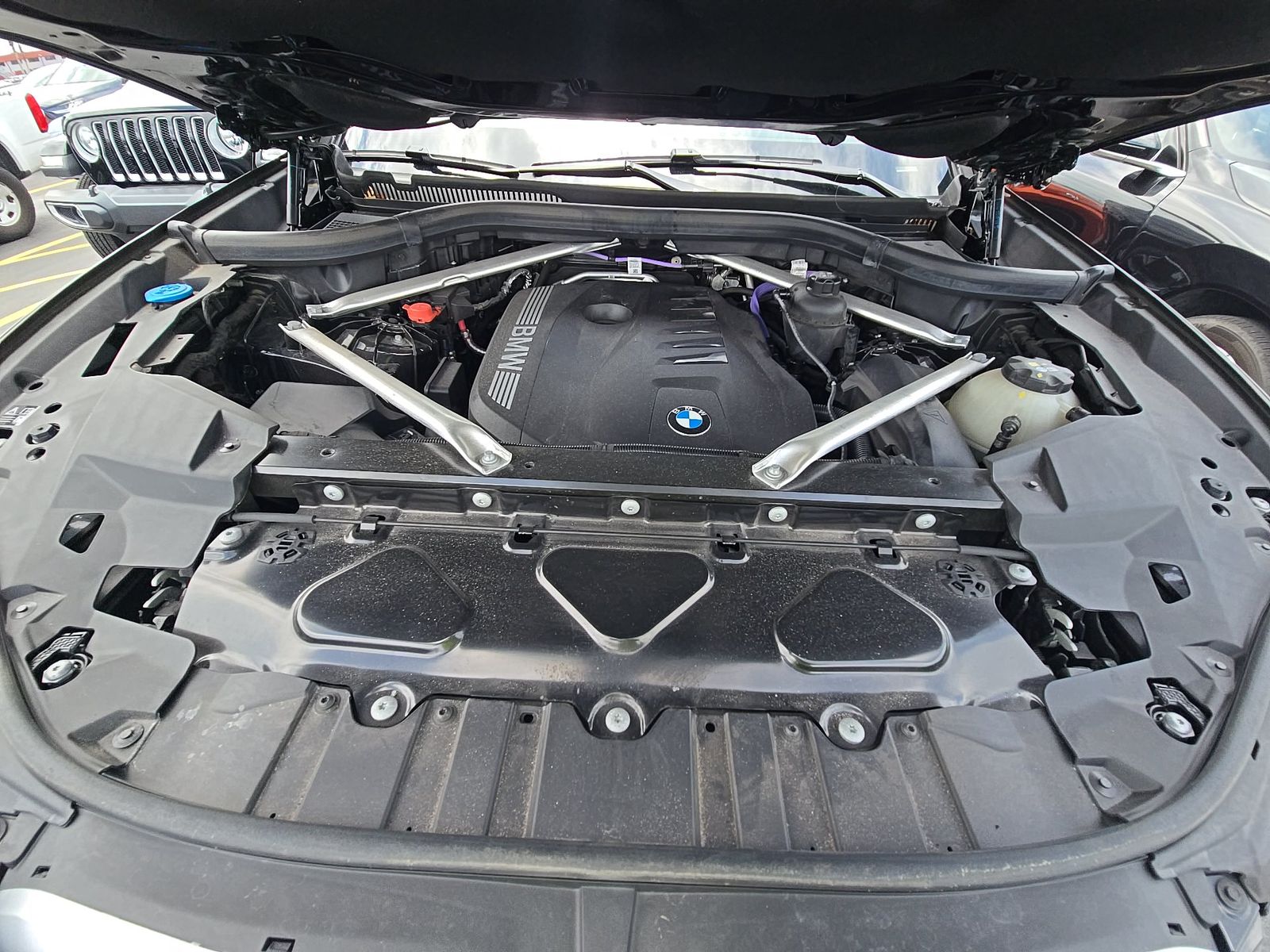 2025 BMW X5 xDrive40i AWD