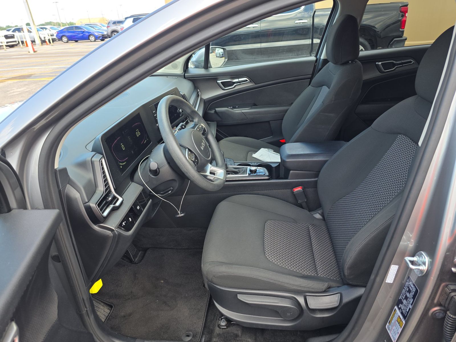 2025 Kia Sportage LX FWD