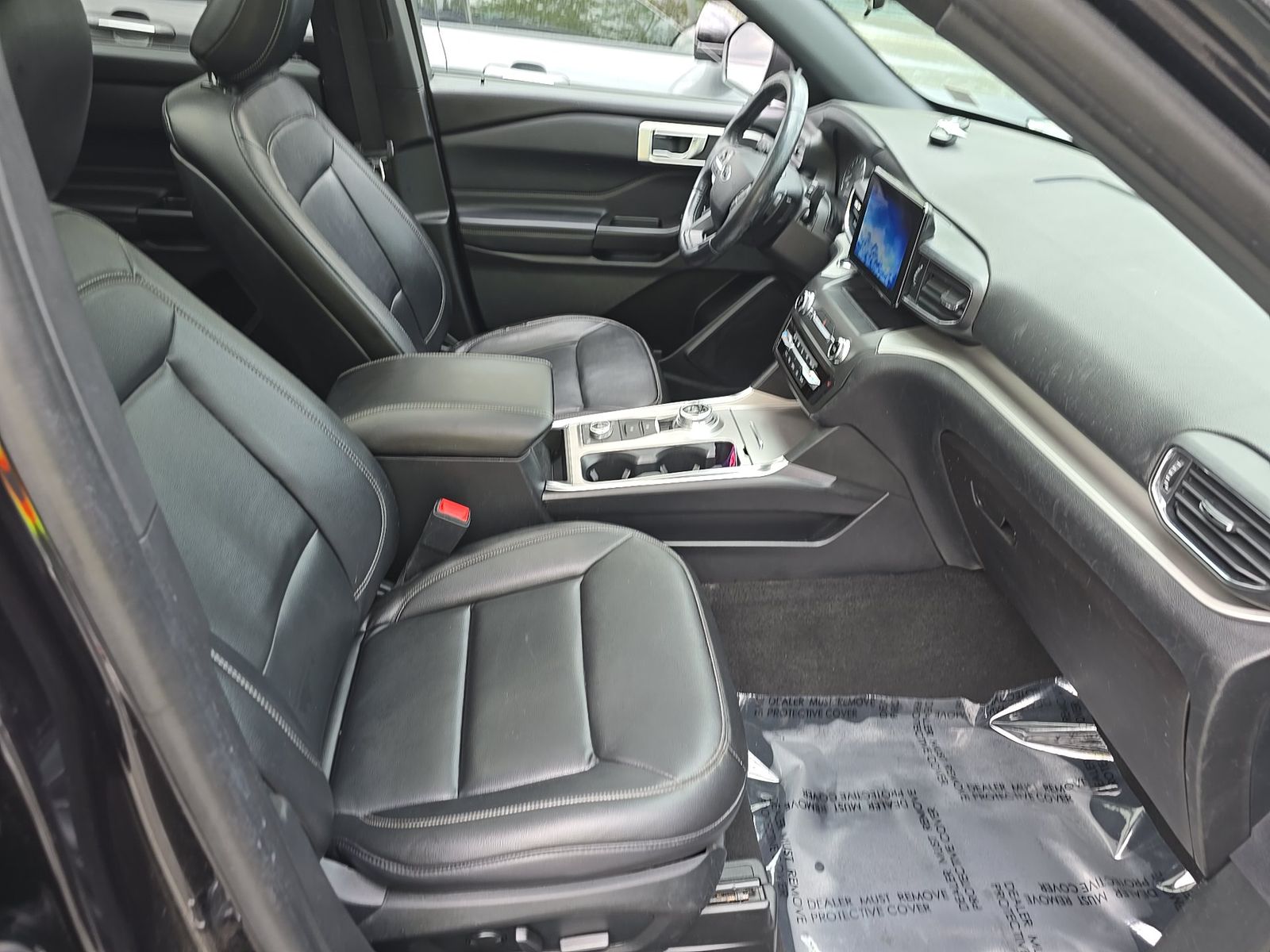 FORD EXPLORER - 9