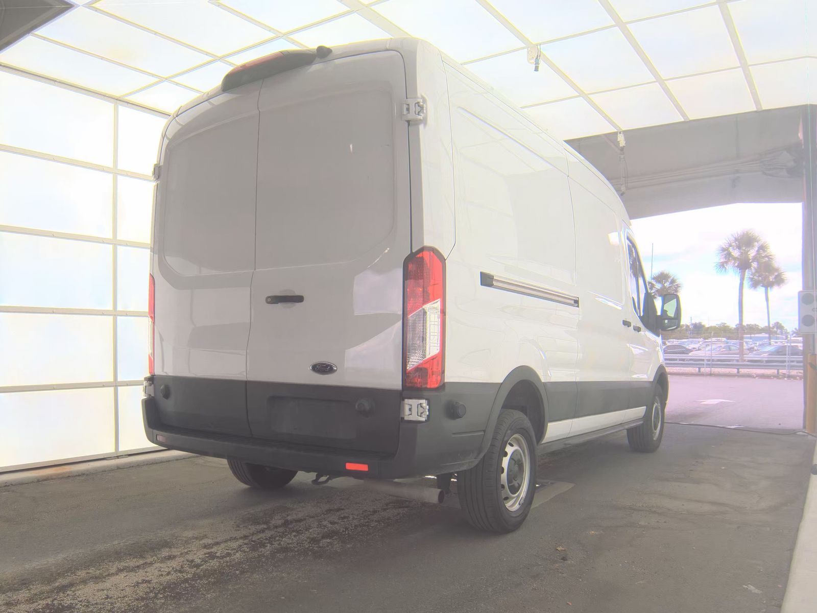 FORD TRANSIT 250 - 6