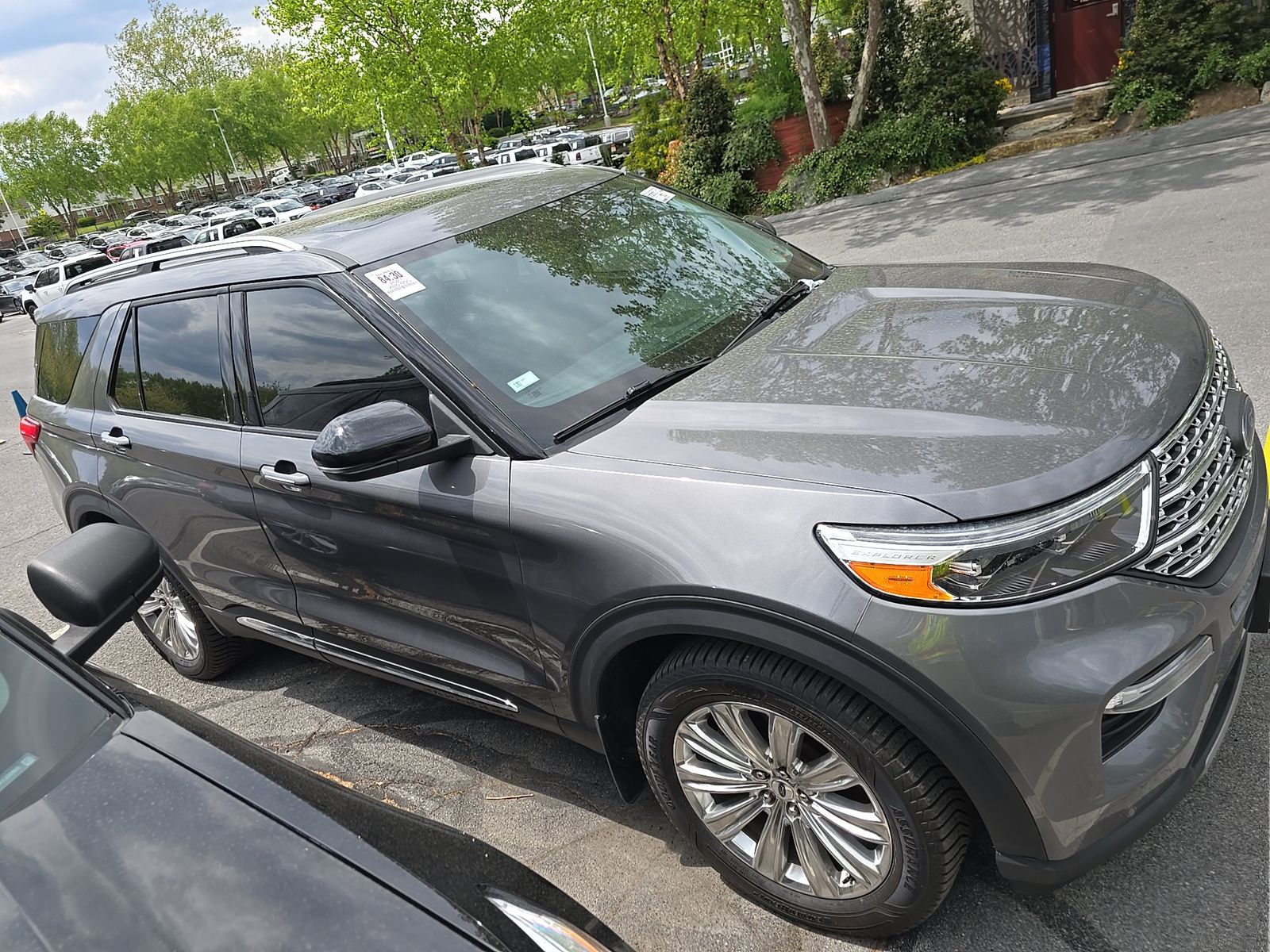 FORD EXPLORER - 4
