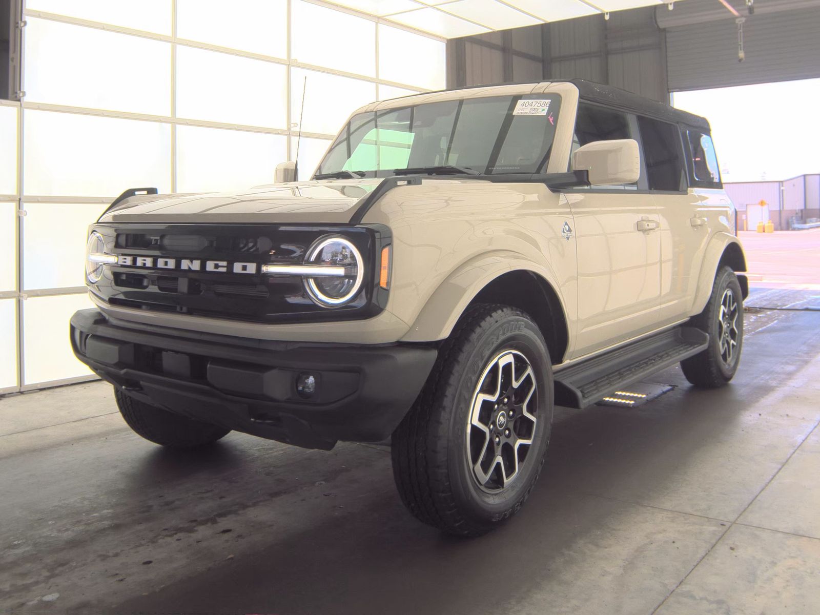 FORD BRONCO - 1