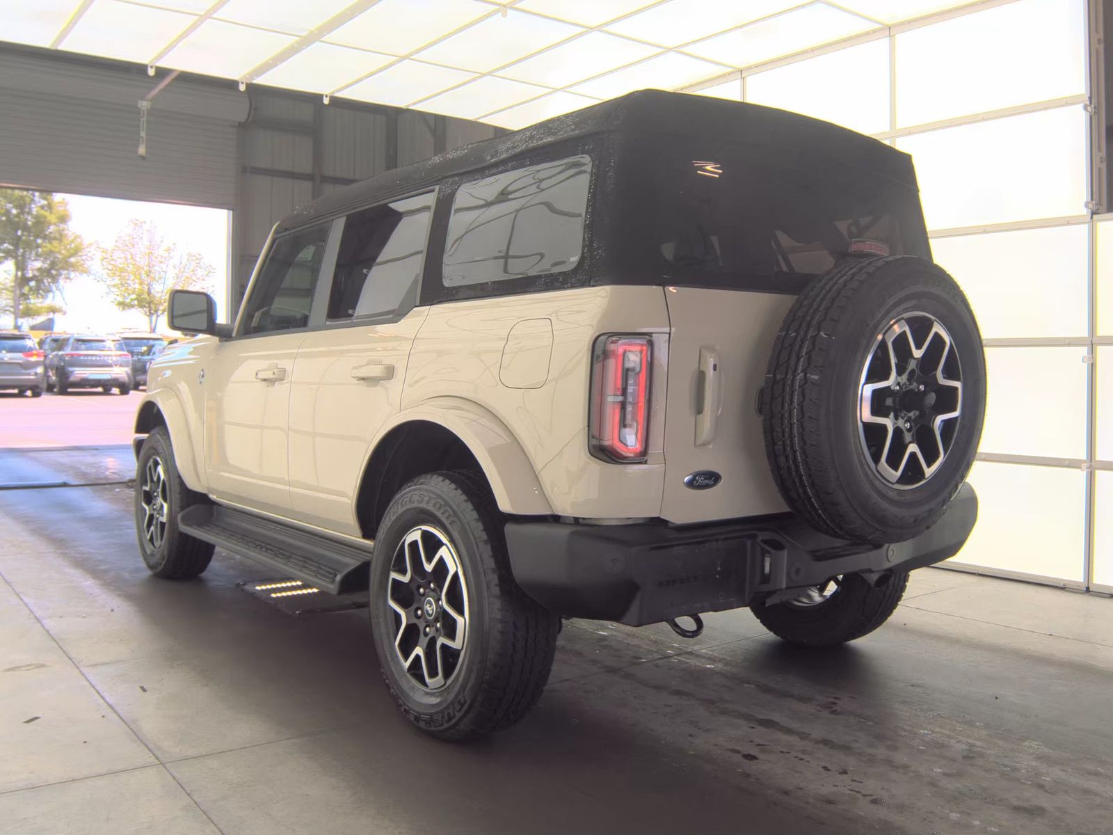 FORD BRONCO - 9