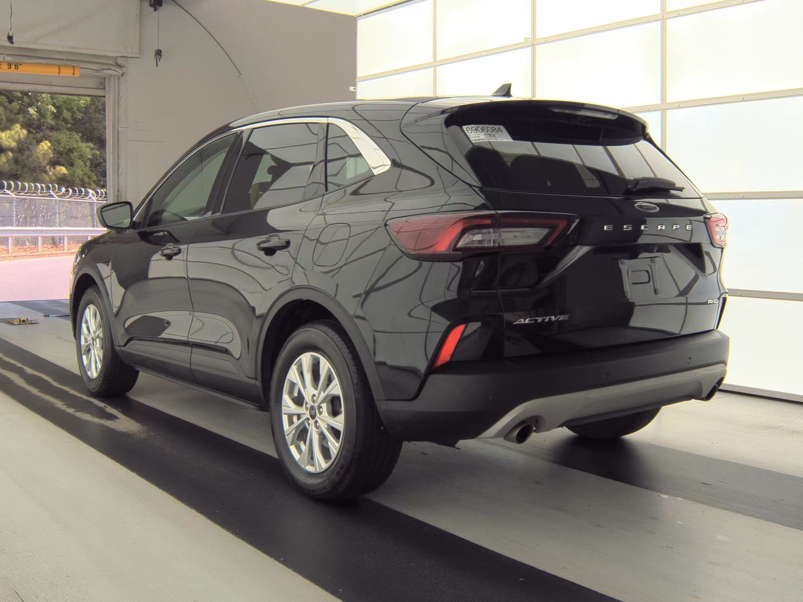 FORD ESCAPE - 9