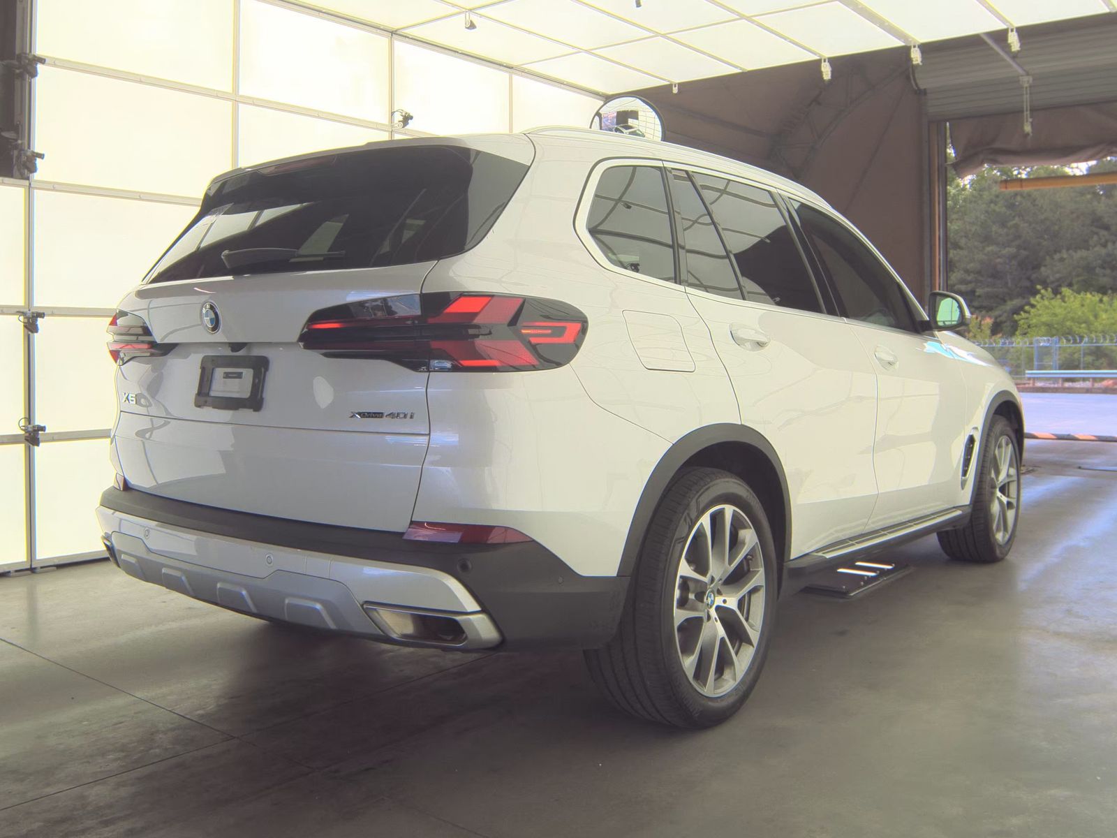 2025 BMW X5 xDrive40i AWD