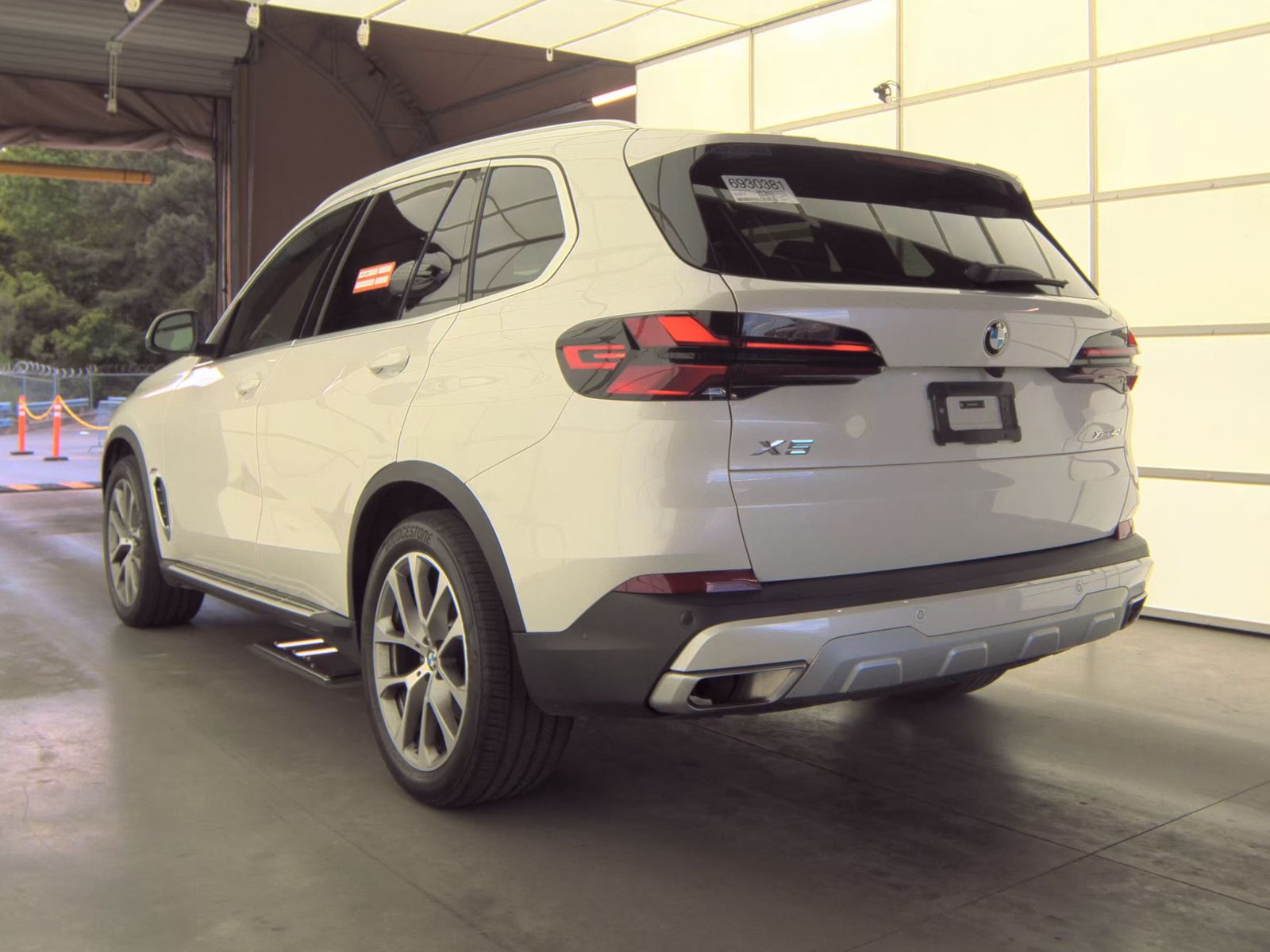 2025 BMW X5 xDrive40i AWD