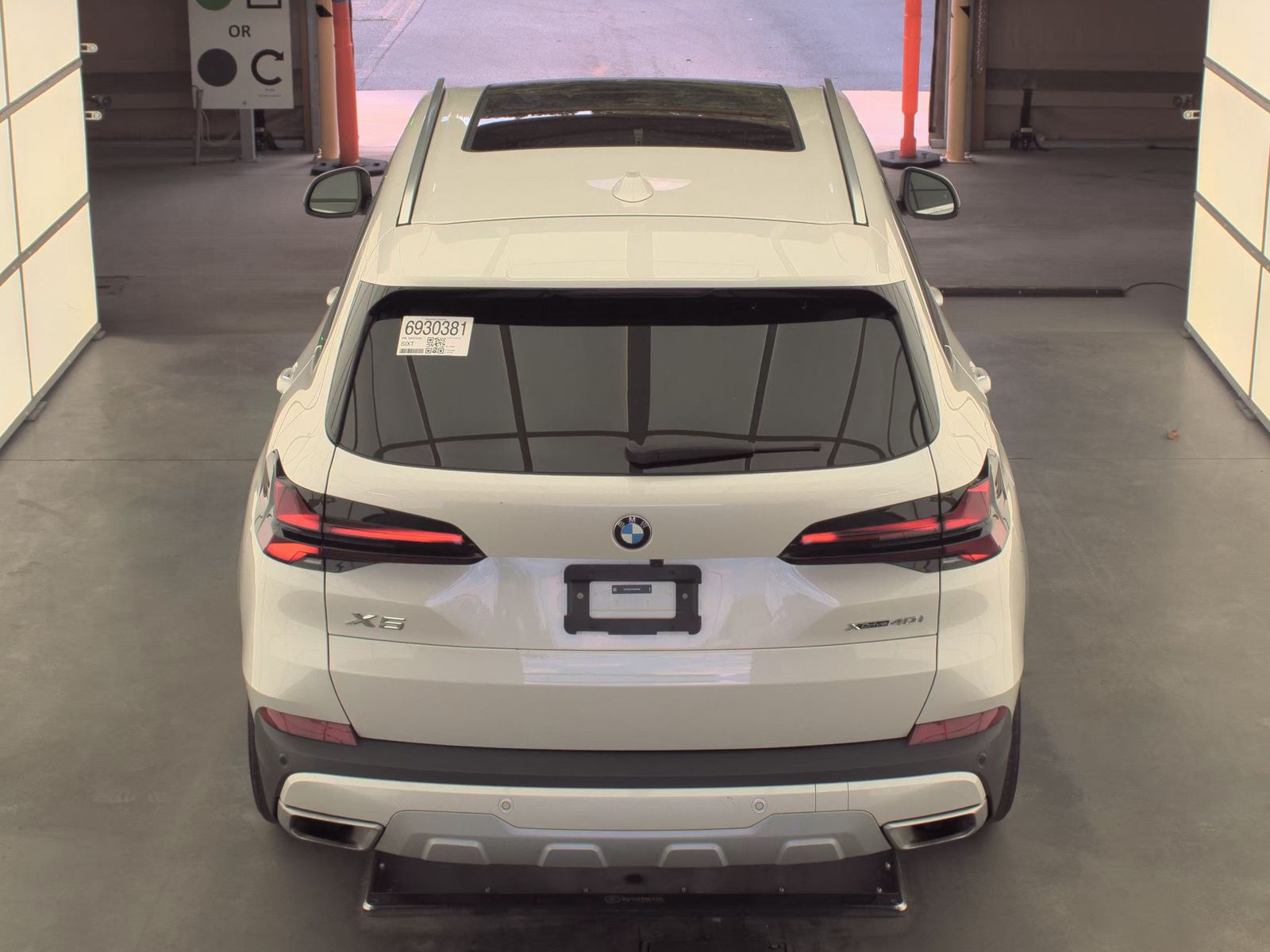 2025 BMW X5 xDrive40i AWD