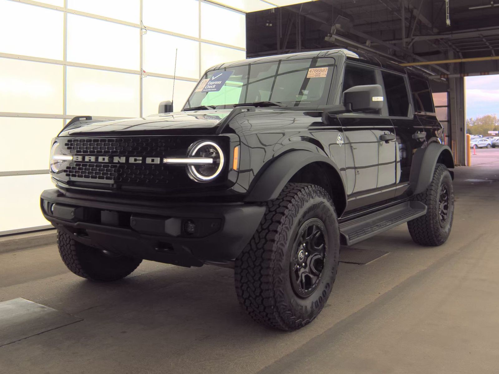 FORD BRONCO - 1