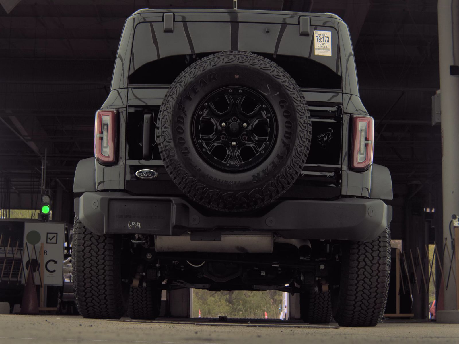 FORD BRONCO - 8