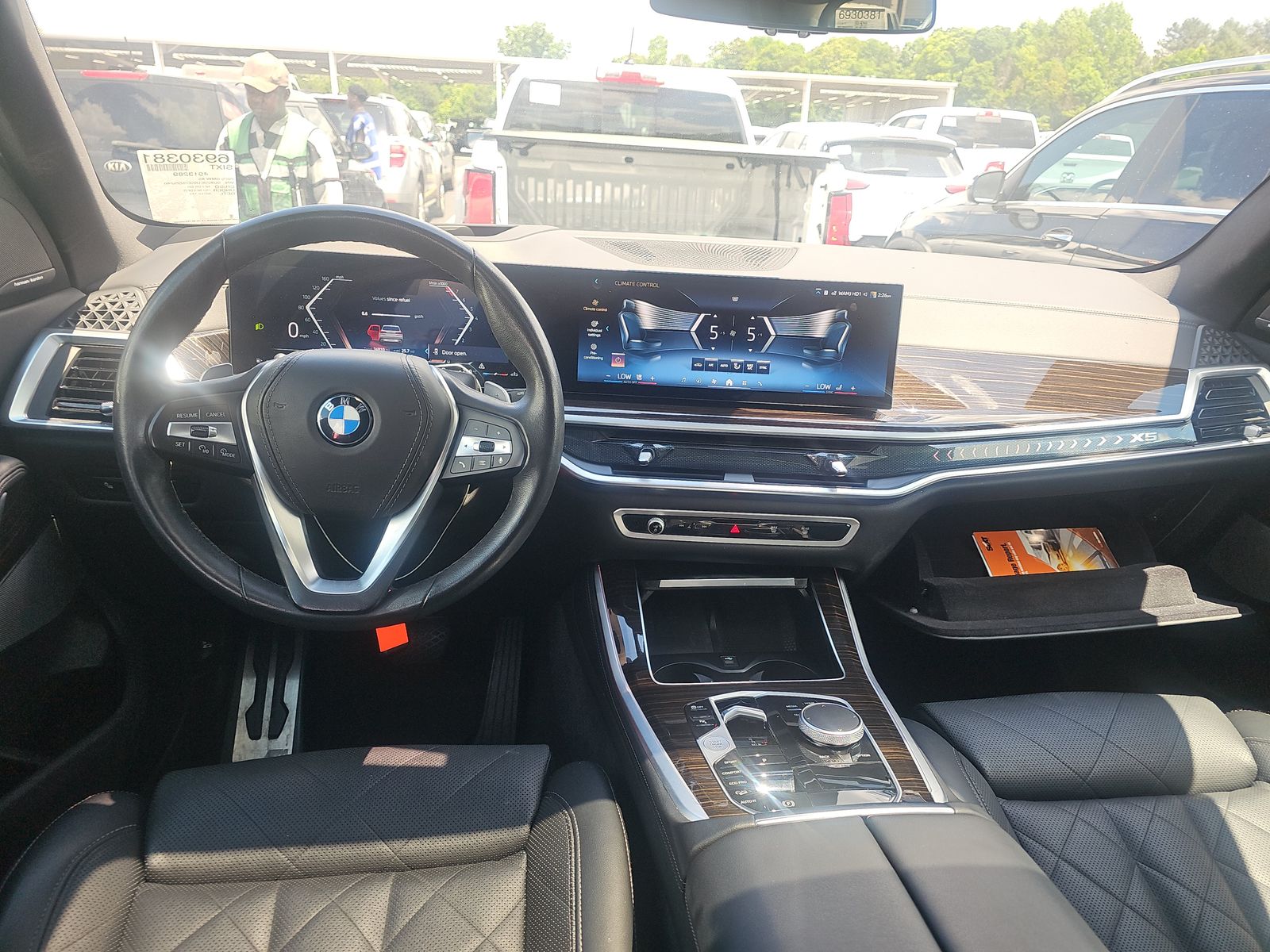 2025 BMW X5 xDrive40i AWD