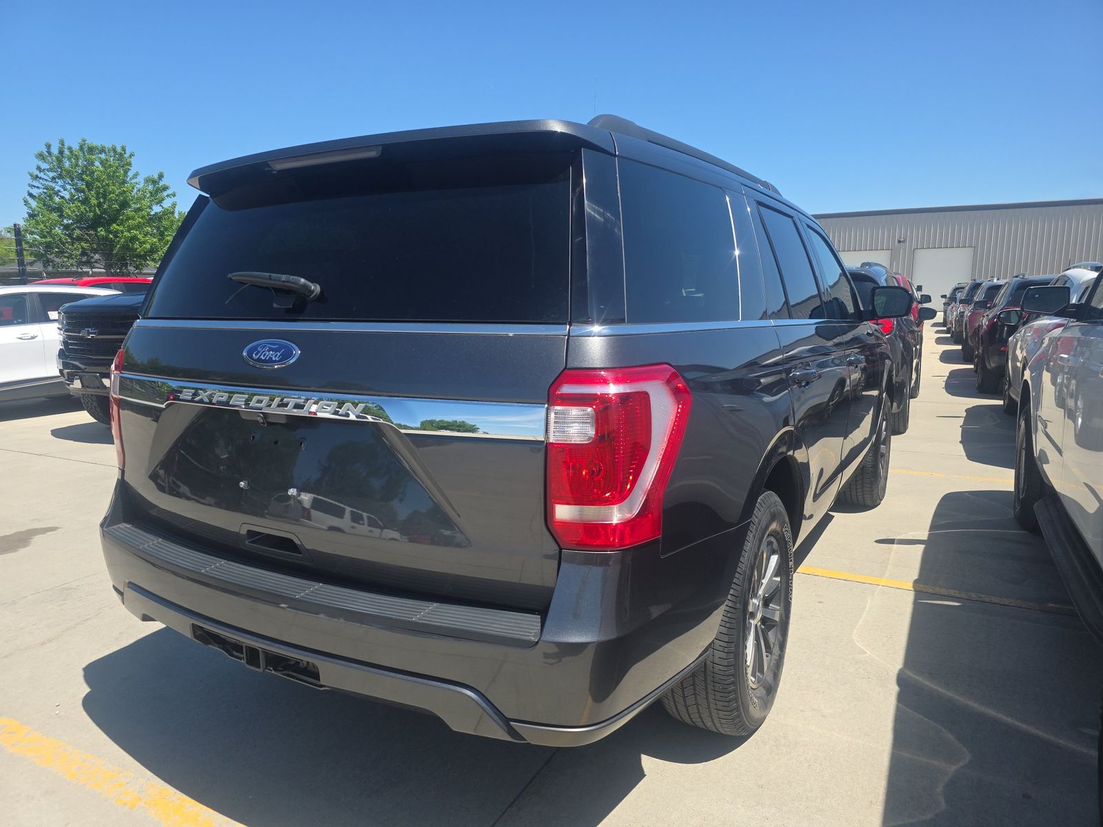FORD EXPEDITION - 5