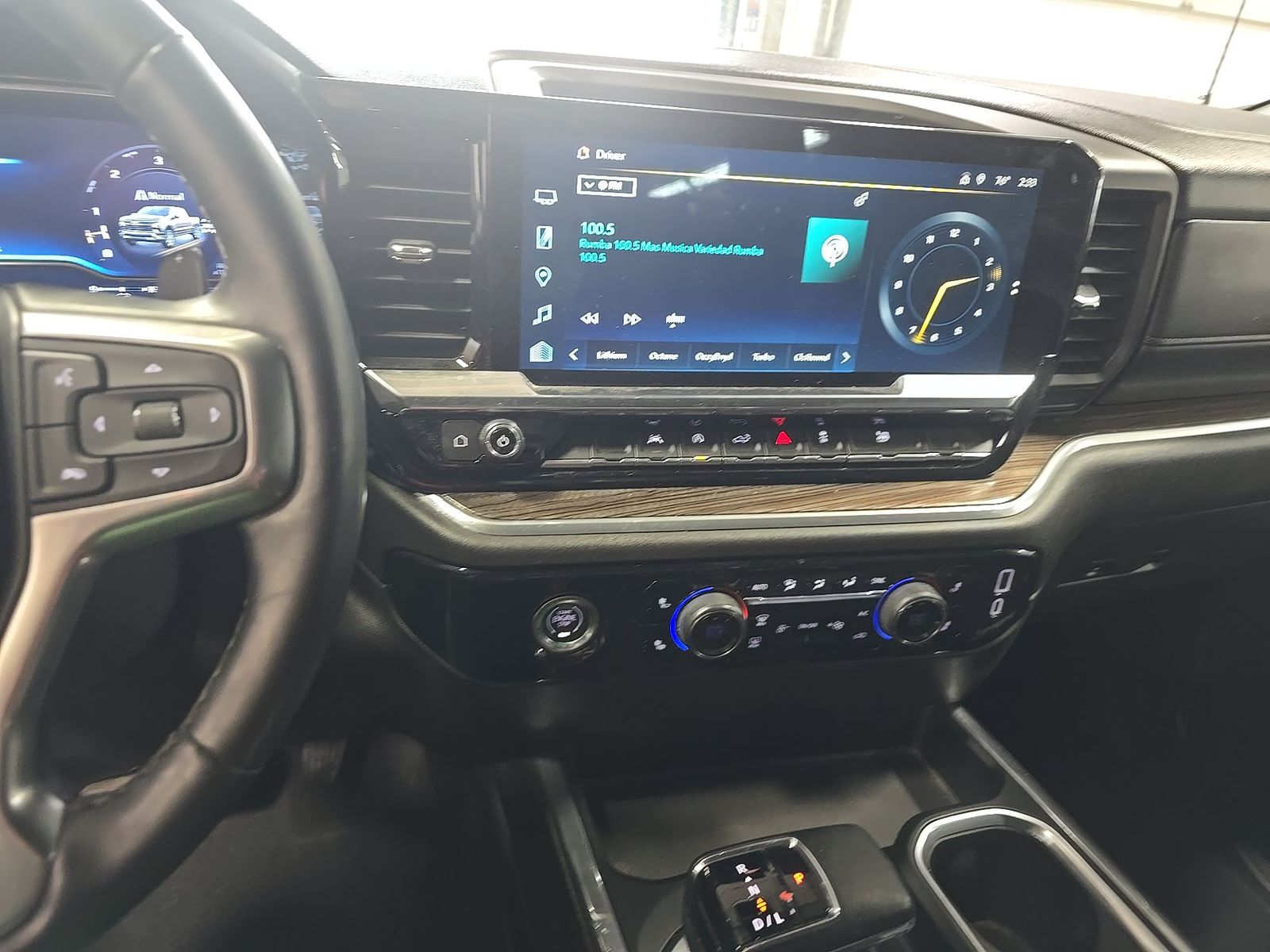 2023 Chevrolet Silverado 1500 RST AWD