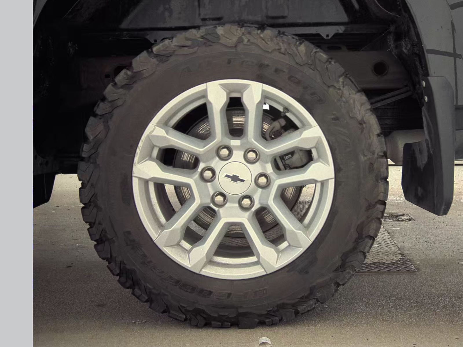 2023 Chevrolet Silverado 1500 RST AWD