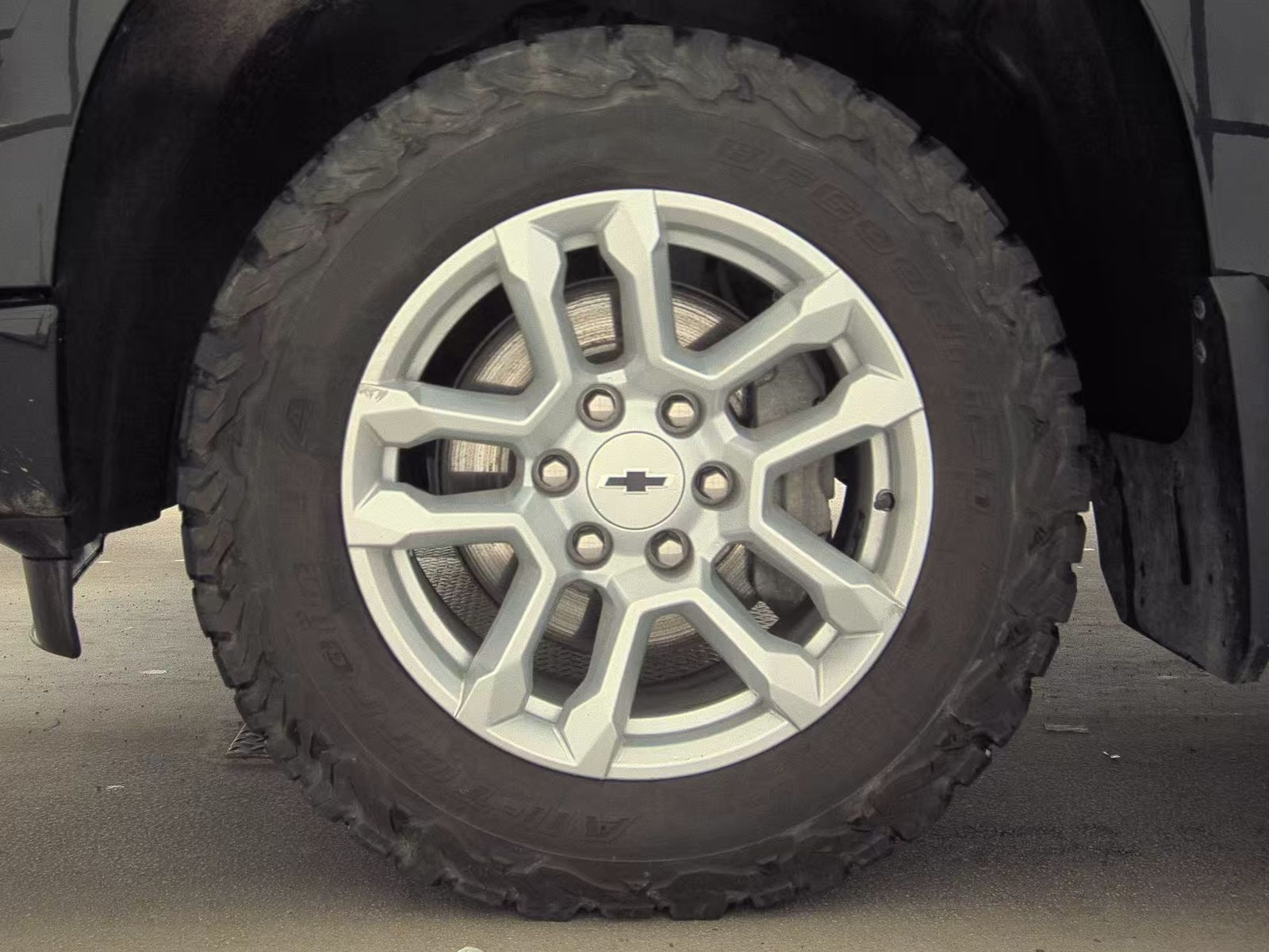 2023 Chevrolet Silverado 1500 RST AWD