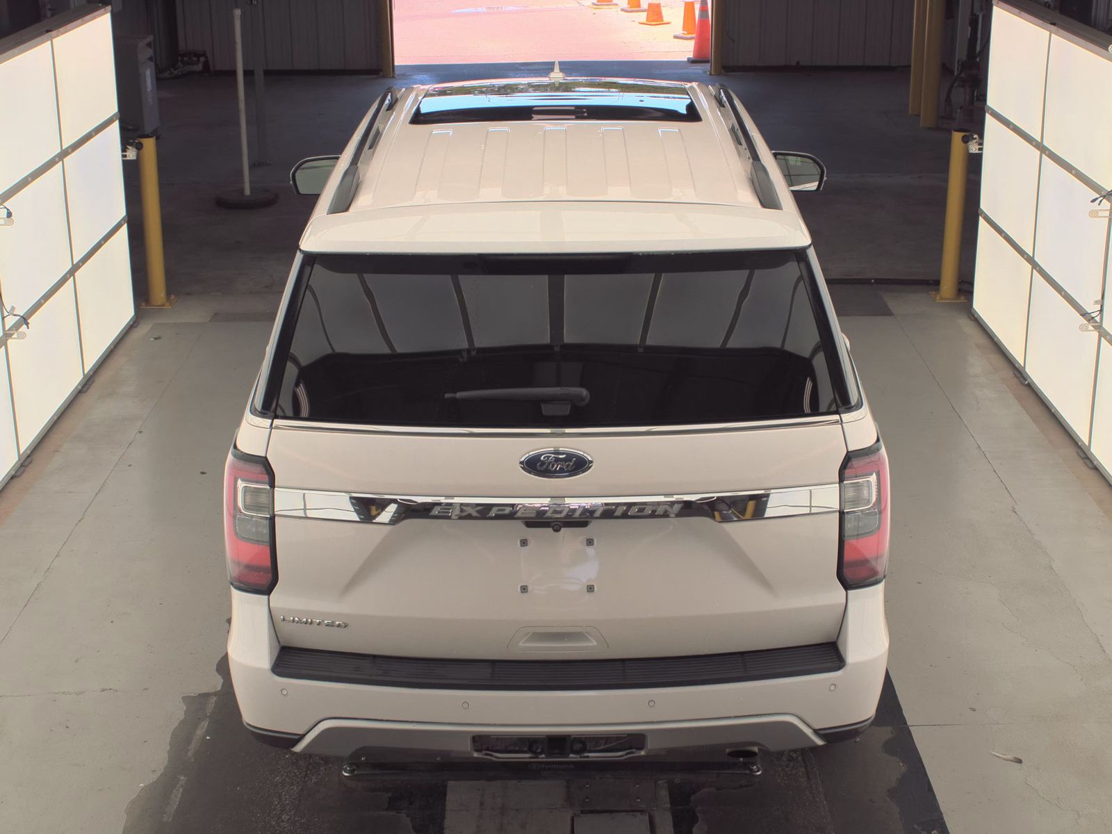 FORD EXPEDITION - 7