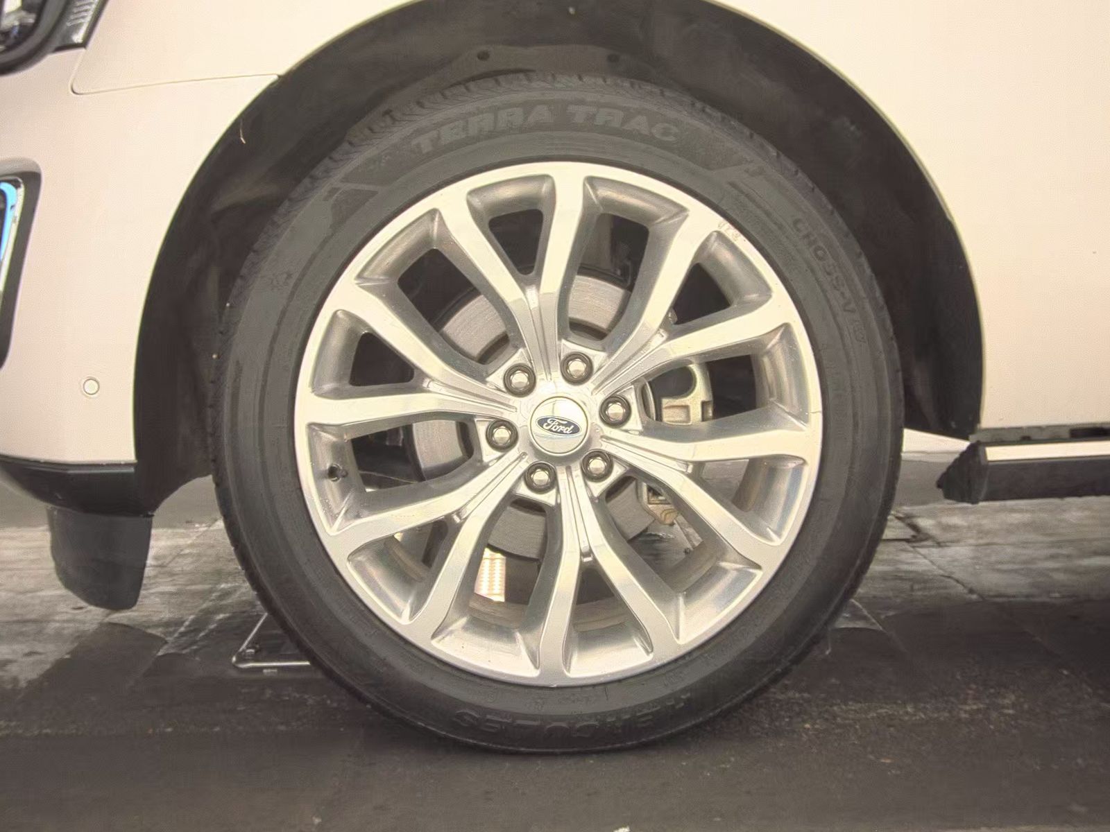 FORD EXPEDITION - 10