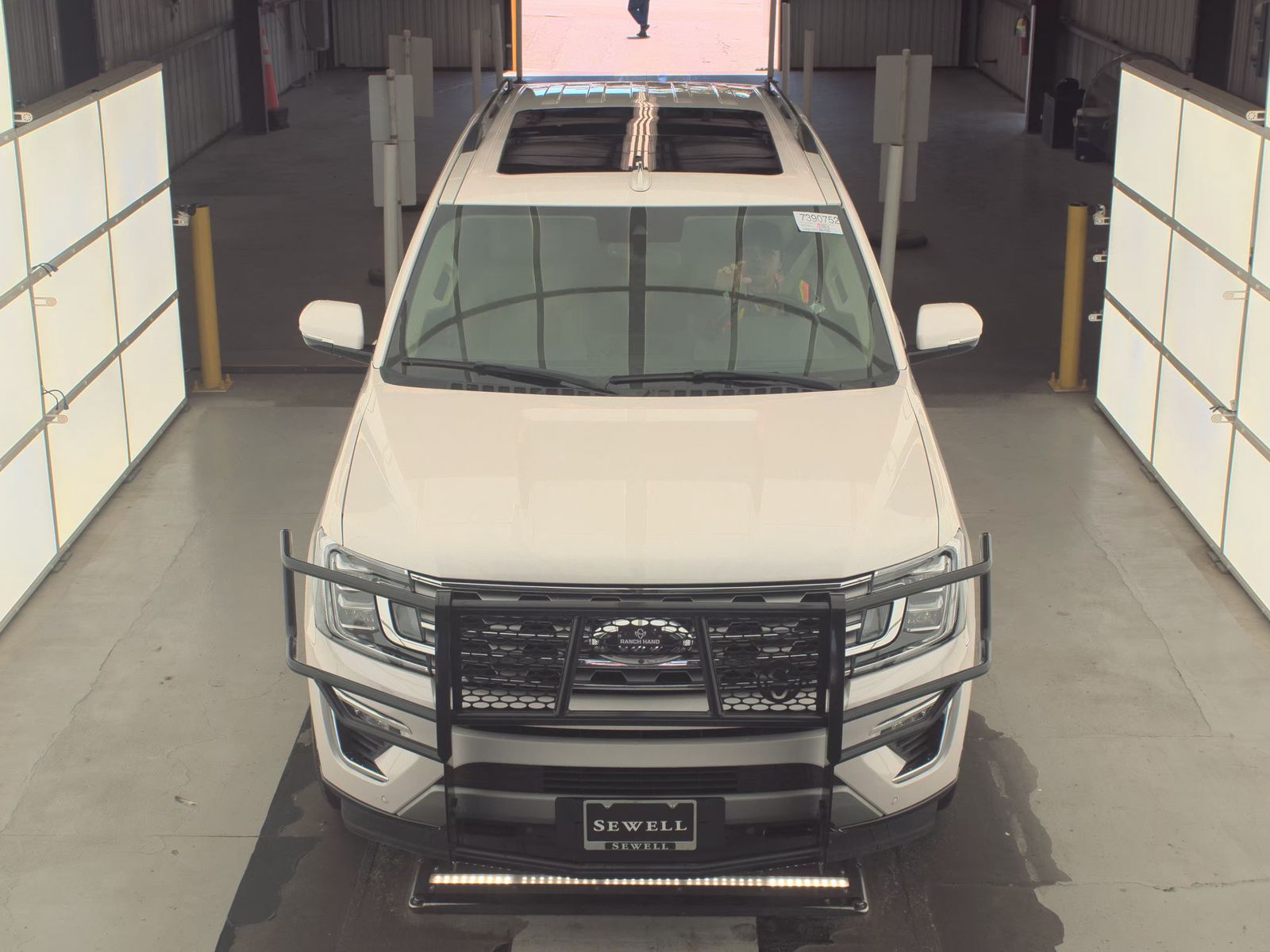 FORD EXPEDITION - 3
