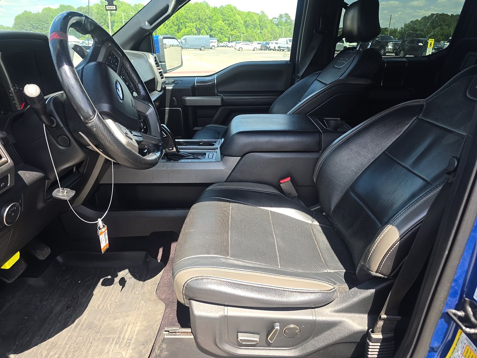 FORD F-150 - 8