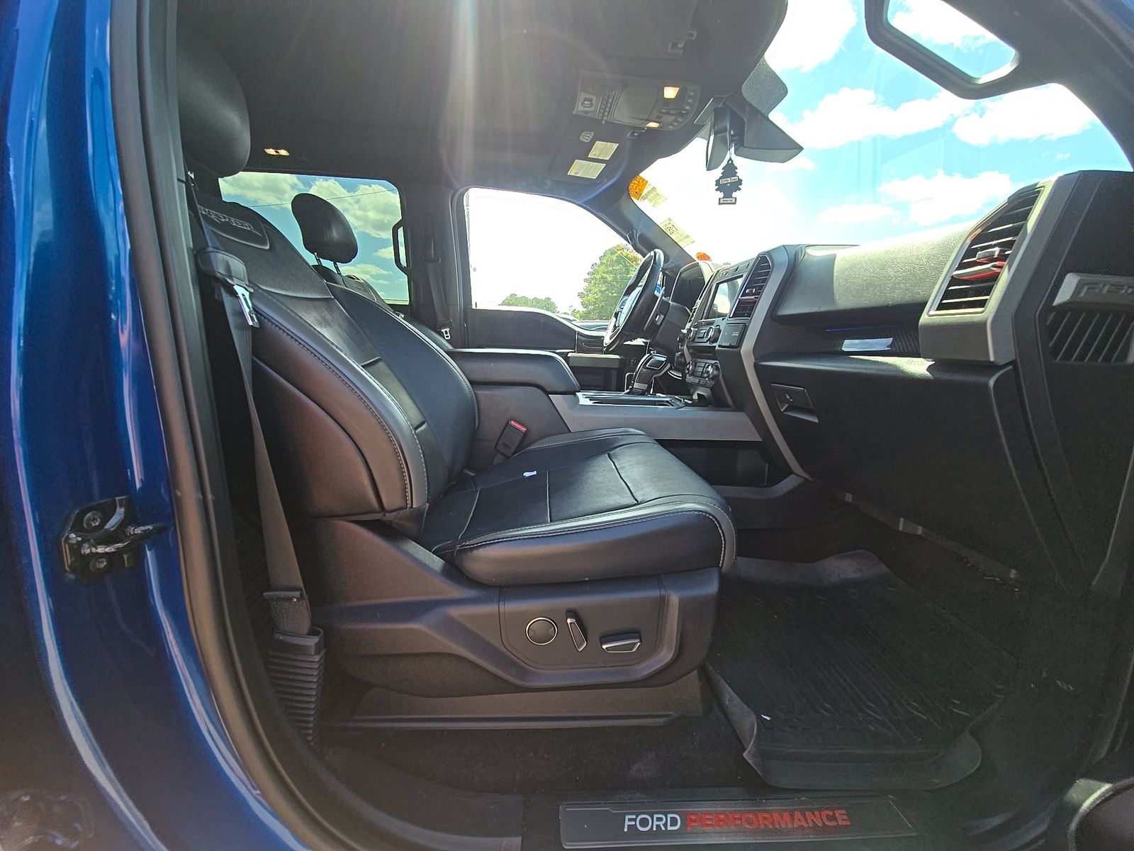 FORD F-150 - 9