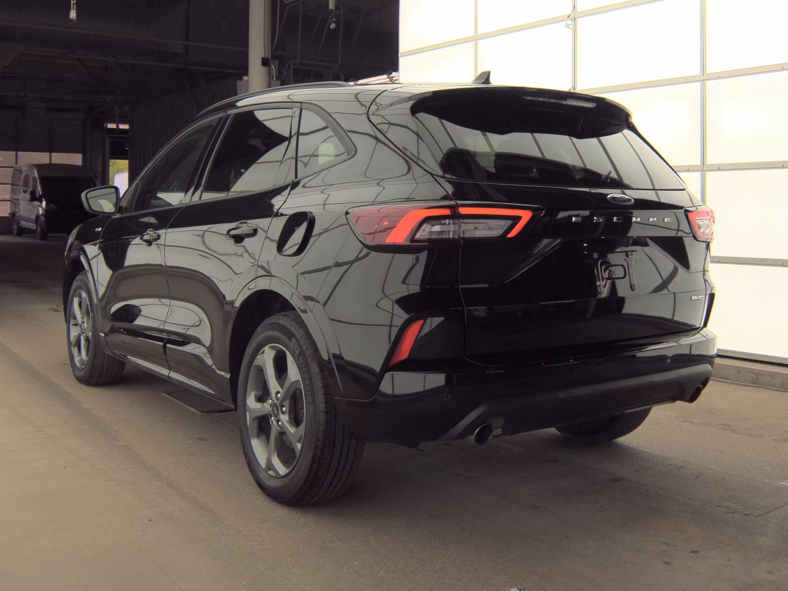 FORD ESCAPE - 9