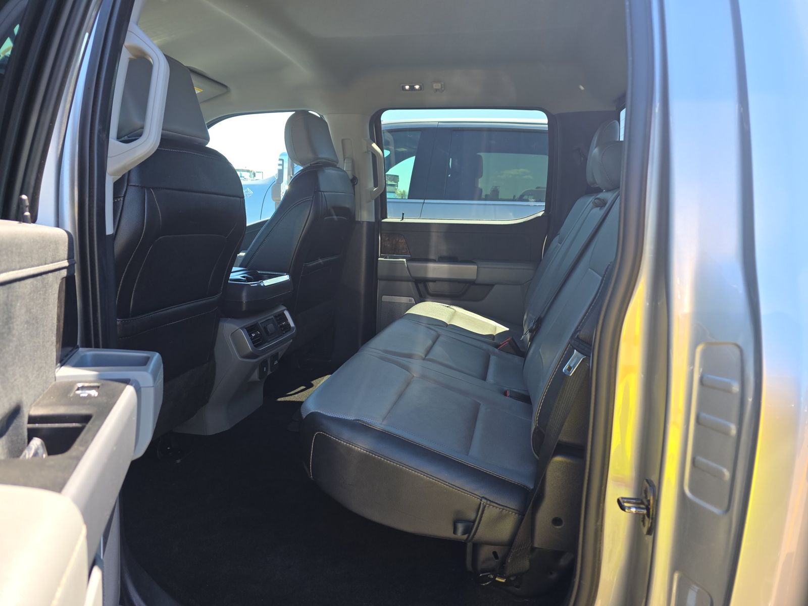FORD F-150 - 8