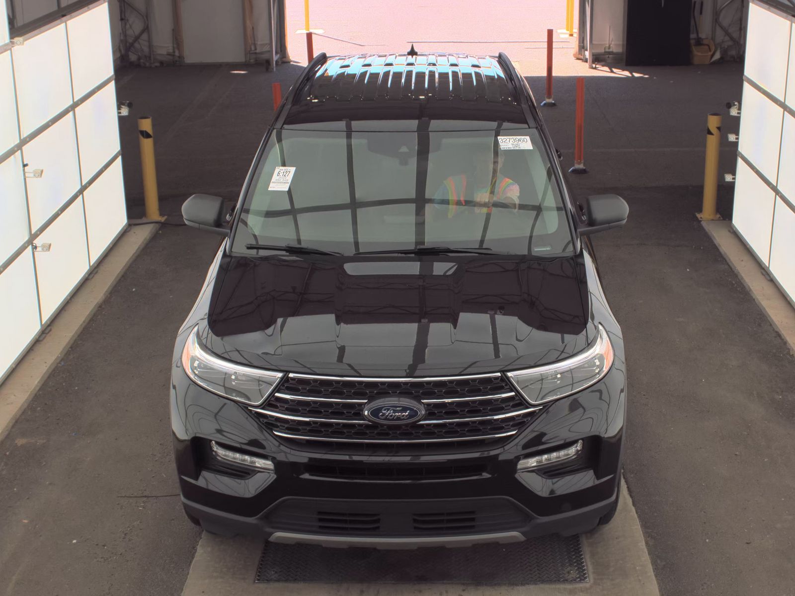 FORD EXPLORER - 3