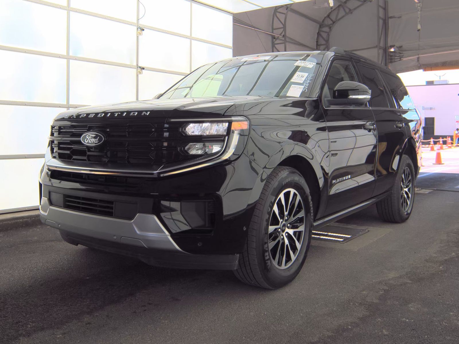 FORD EXPEDITION - 1