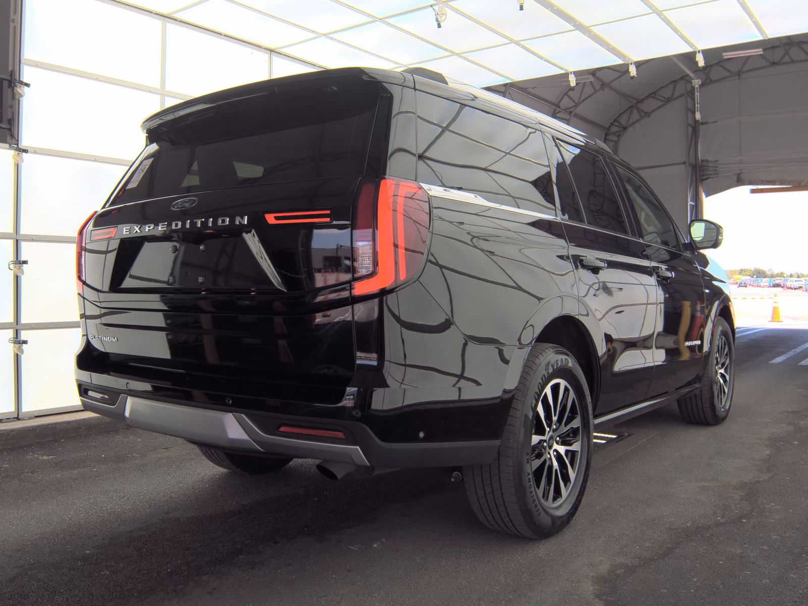 FORD EXPEDITION - 6