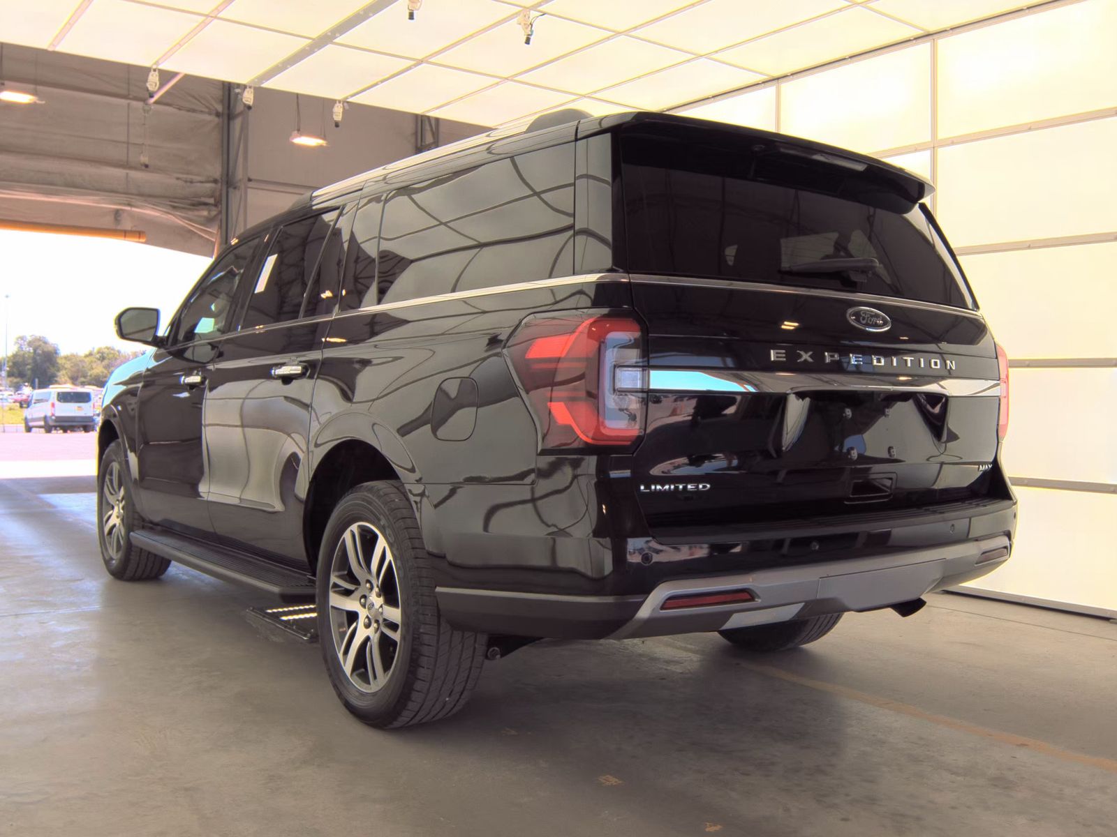 FORD EXPEDITION MAX - 9