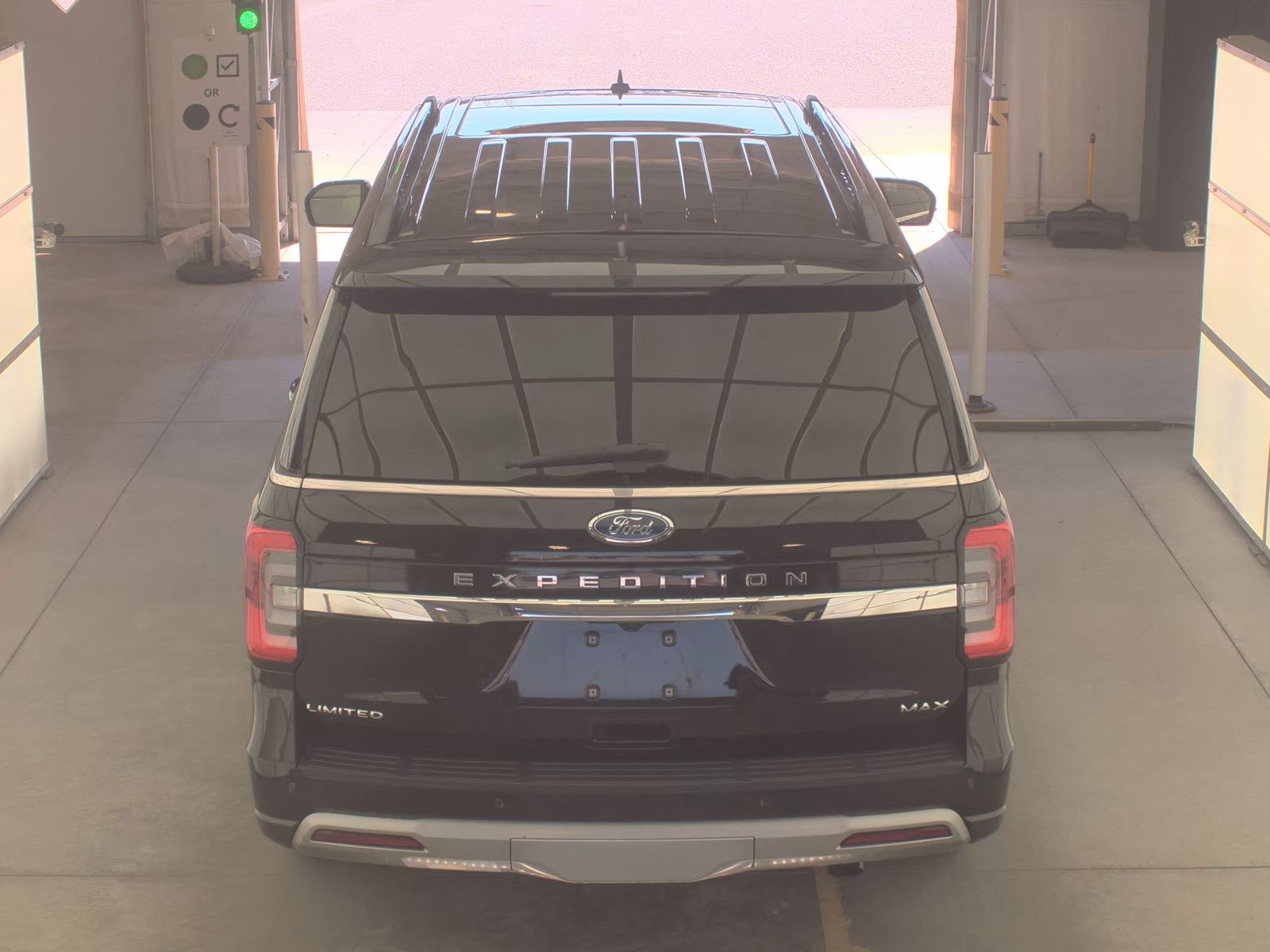 FORD EXPEDITION MAX - 7