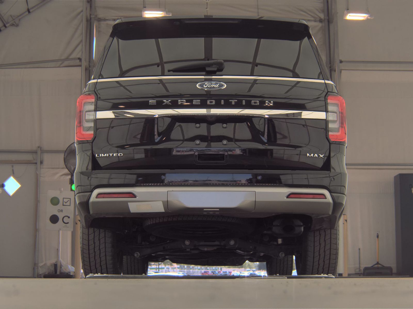 FORD EXPEDITION MAX - 8