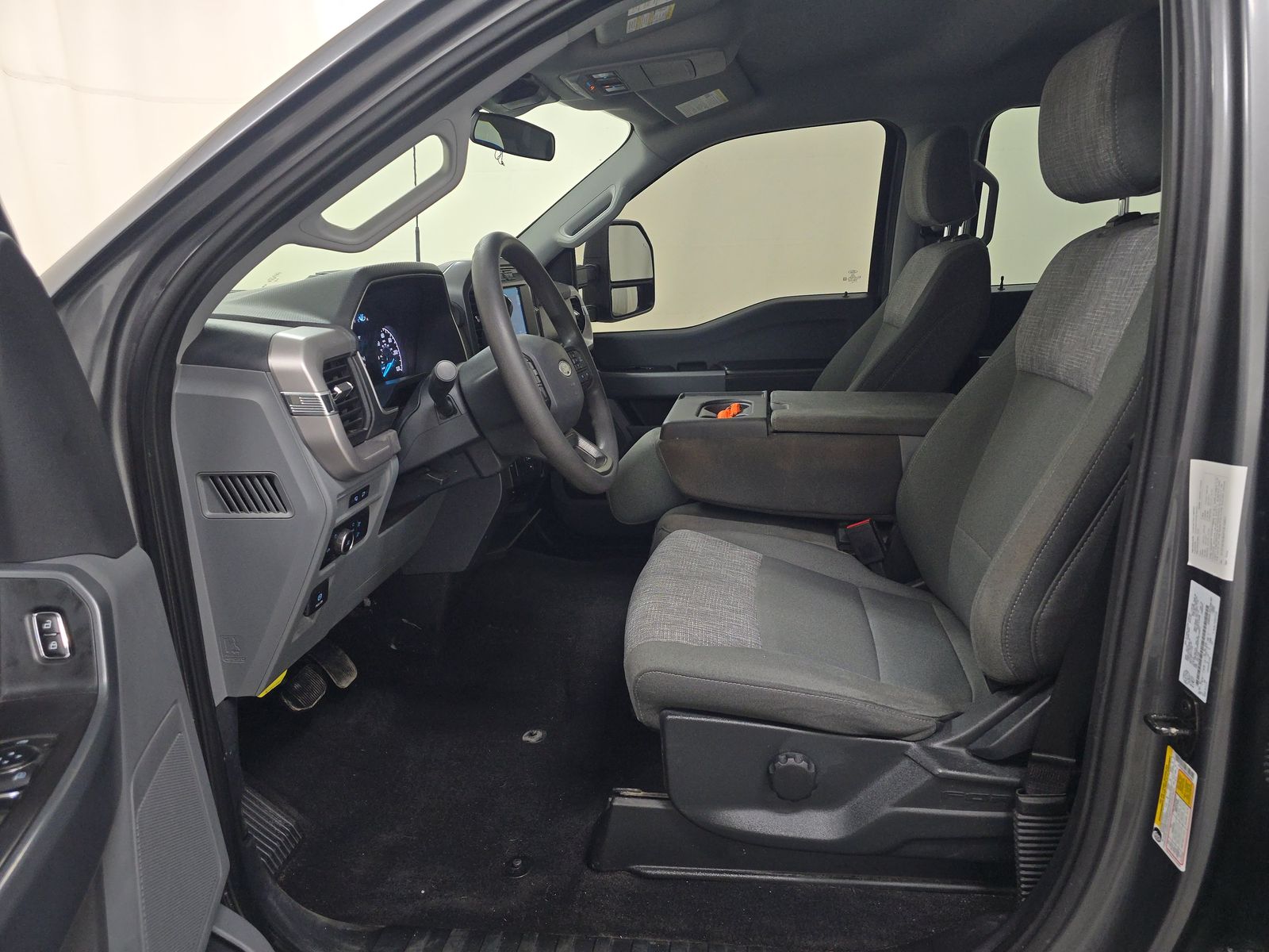 FORD F-150 - 8