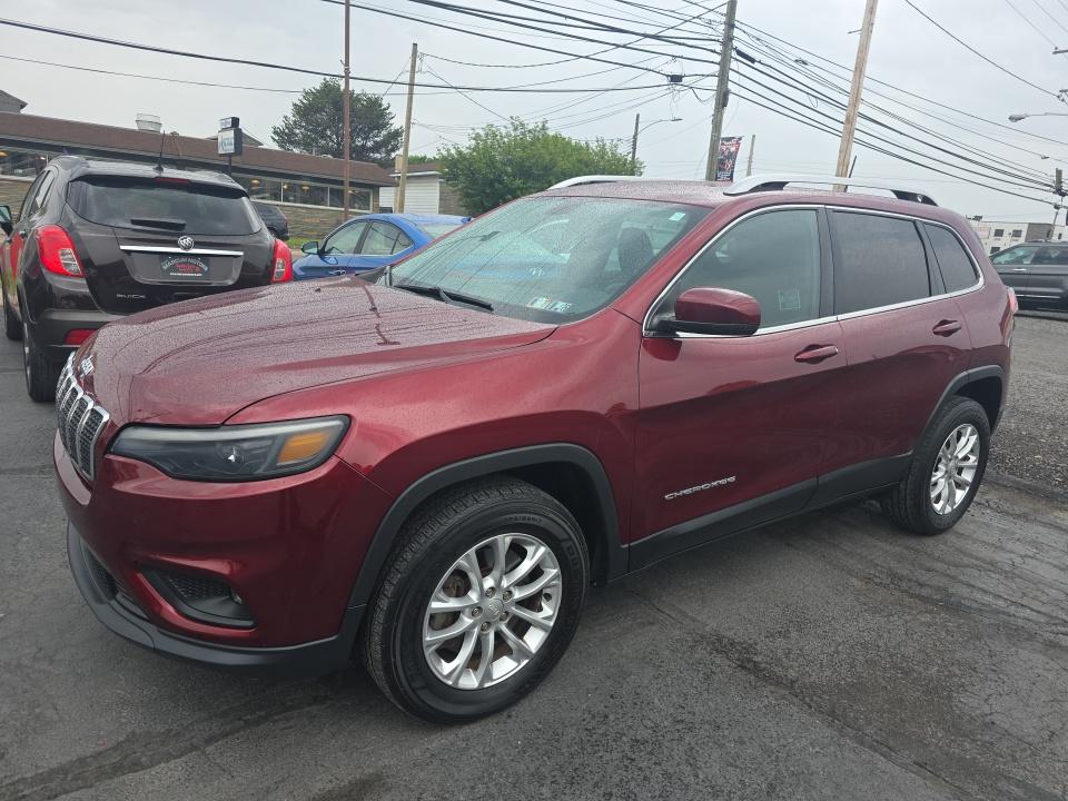 2019 Jeep Cherokee Latitude AWD