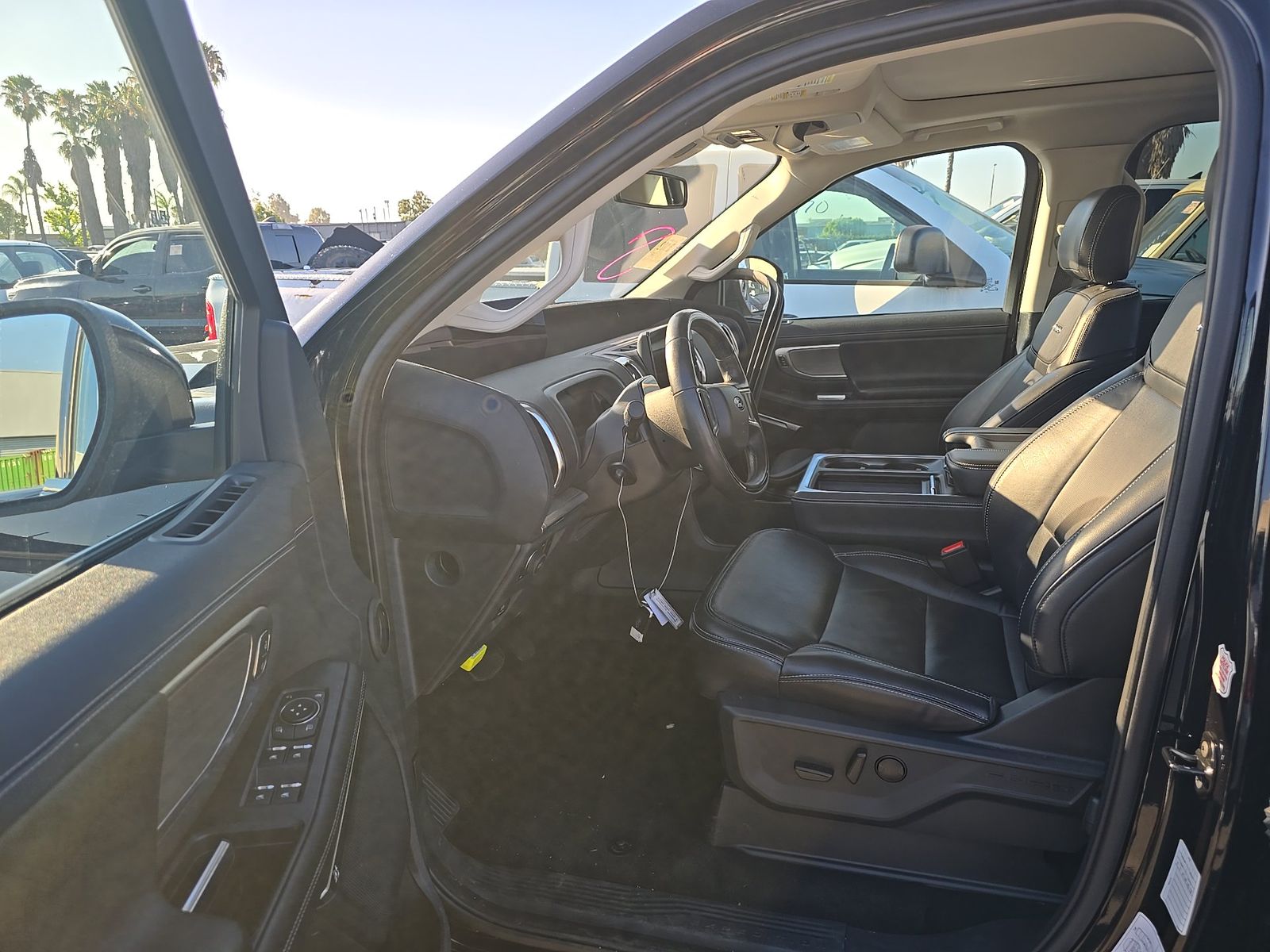 FORD EXPEDITION - 8