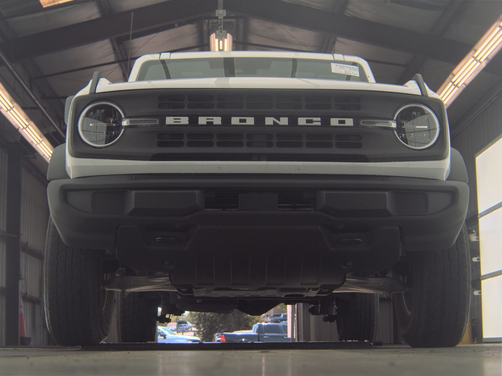 FORD BRONCO - 4