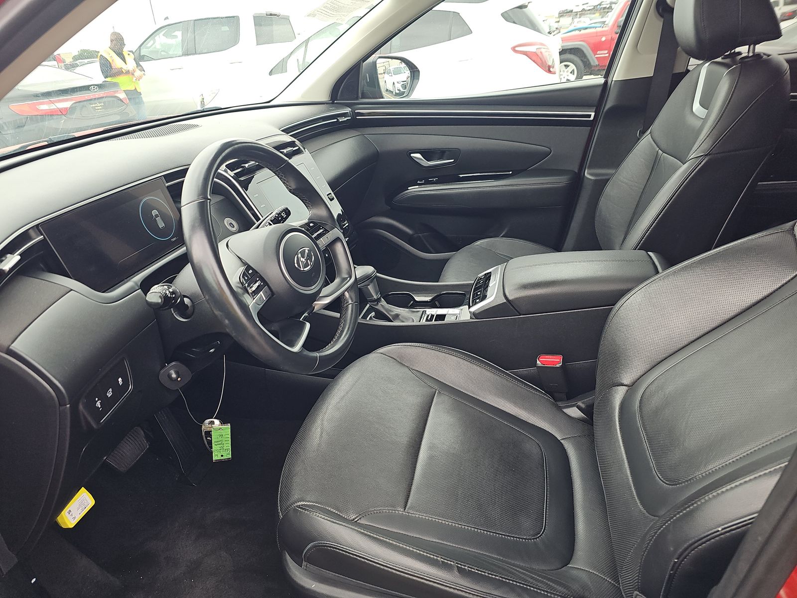 HYUNDAI TUCSON - 8