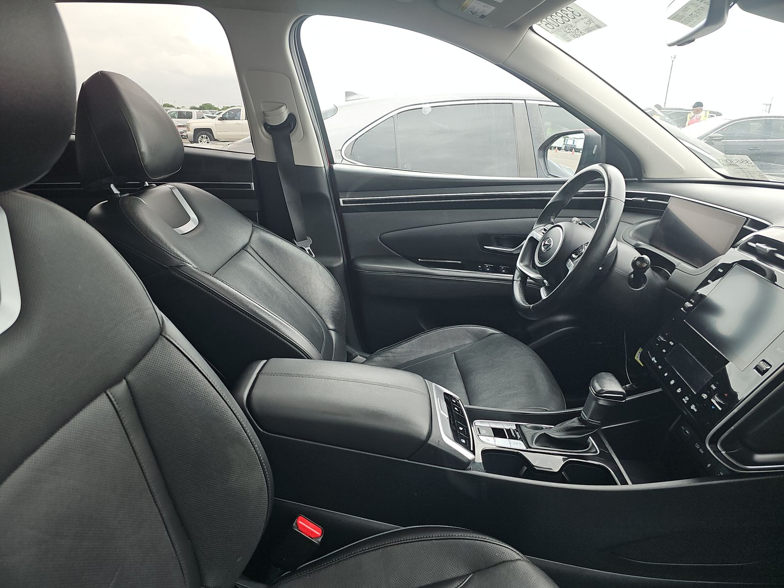 HYUNDAI TUCSON - 9