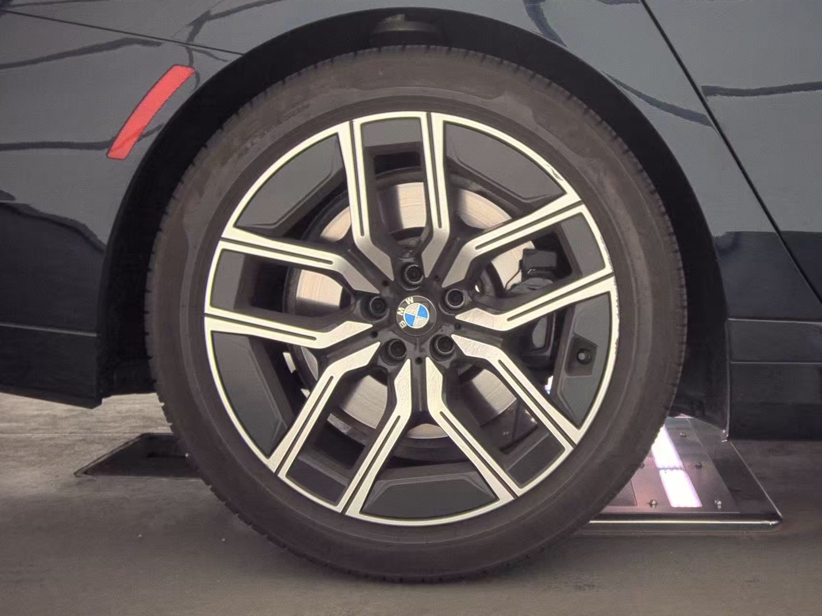 2026 BMW 7 Series 740i RWD